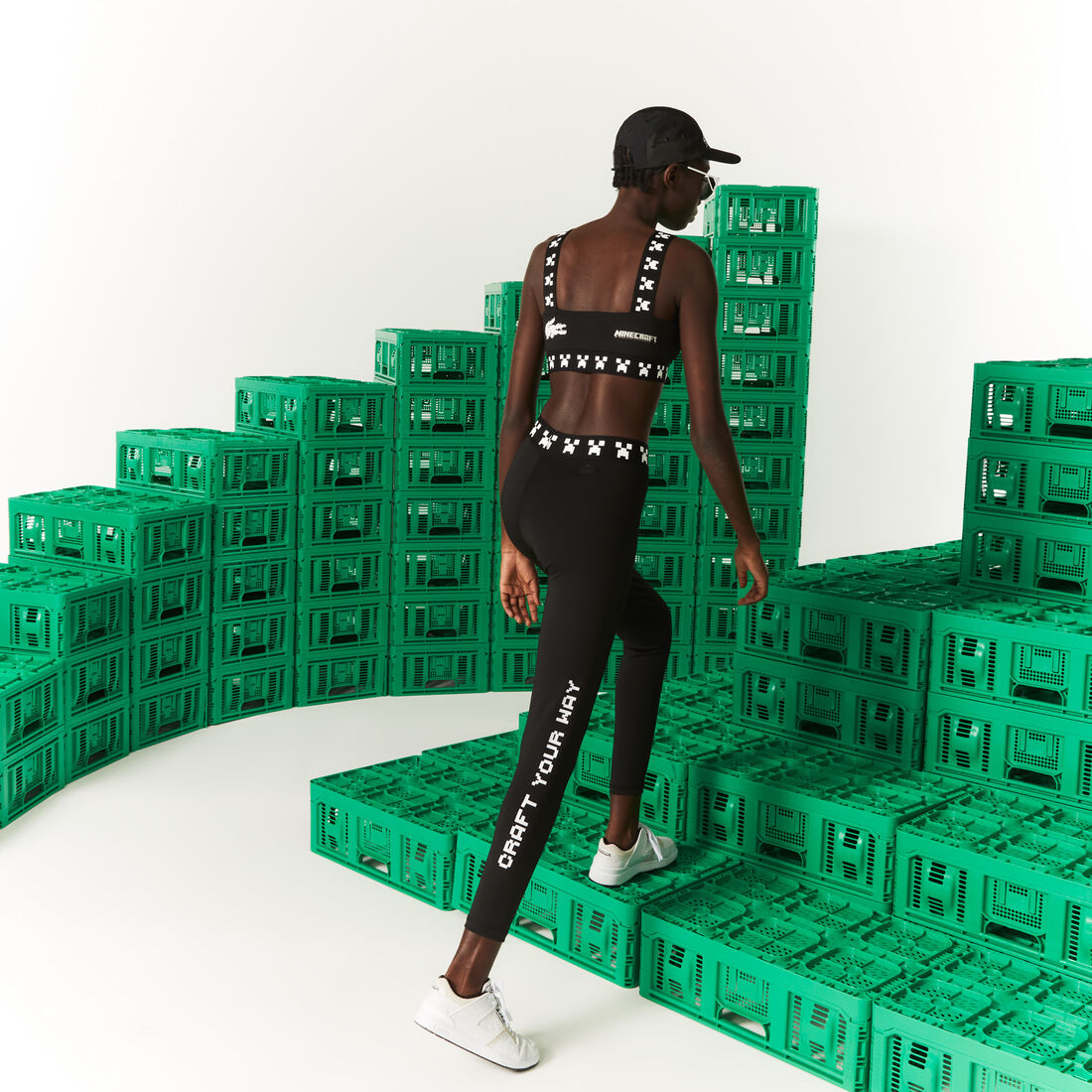 حمالة صدر رياضية للنساء مجموعة Lacoste L!VE x Minecraft حمالة صدر رياضية للنساء مجموعة Lacoste L!VE x Minecraft