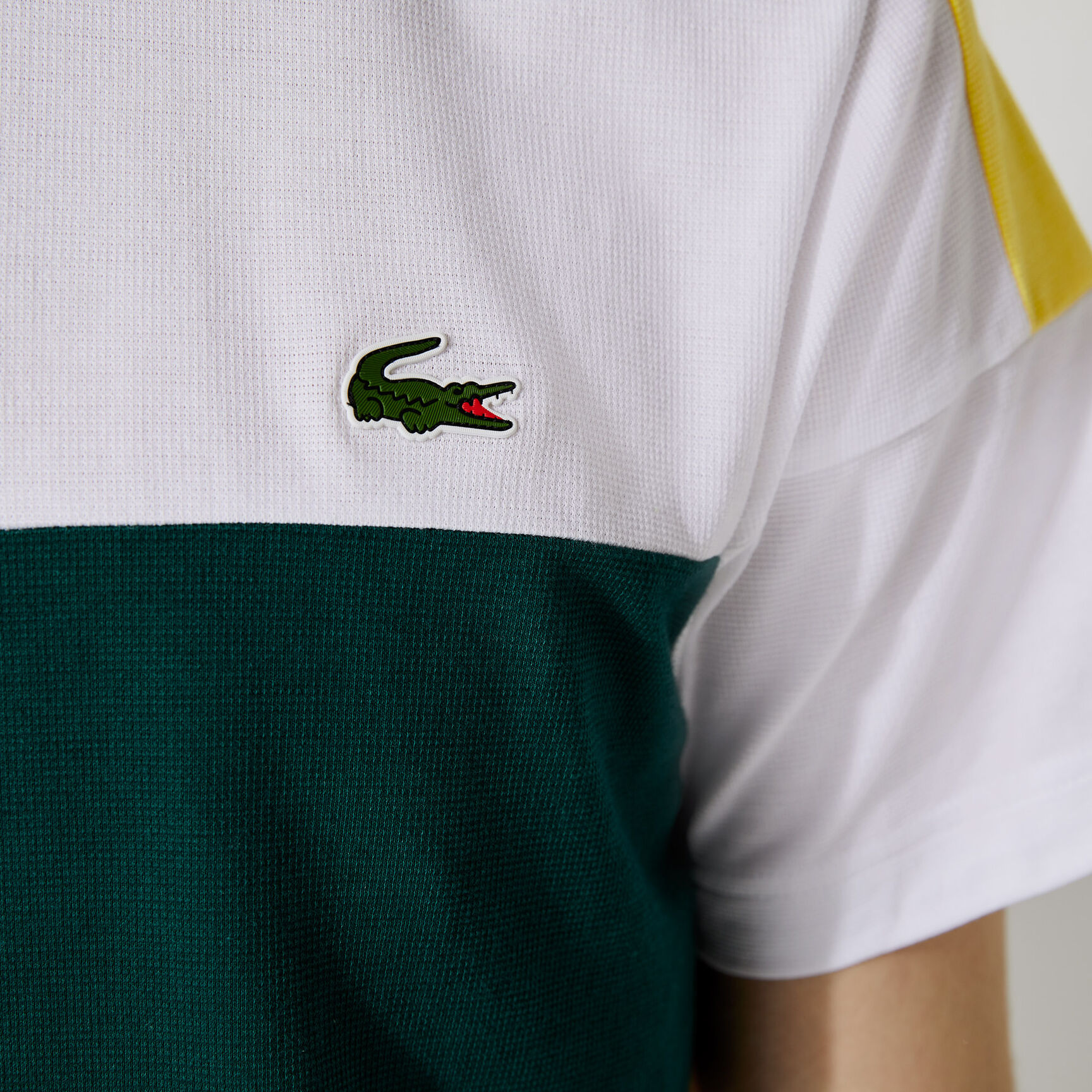 تيشيرت رياضي للرجال من القطن الخفيف للغاية من مجموعة Lacoste SPORT