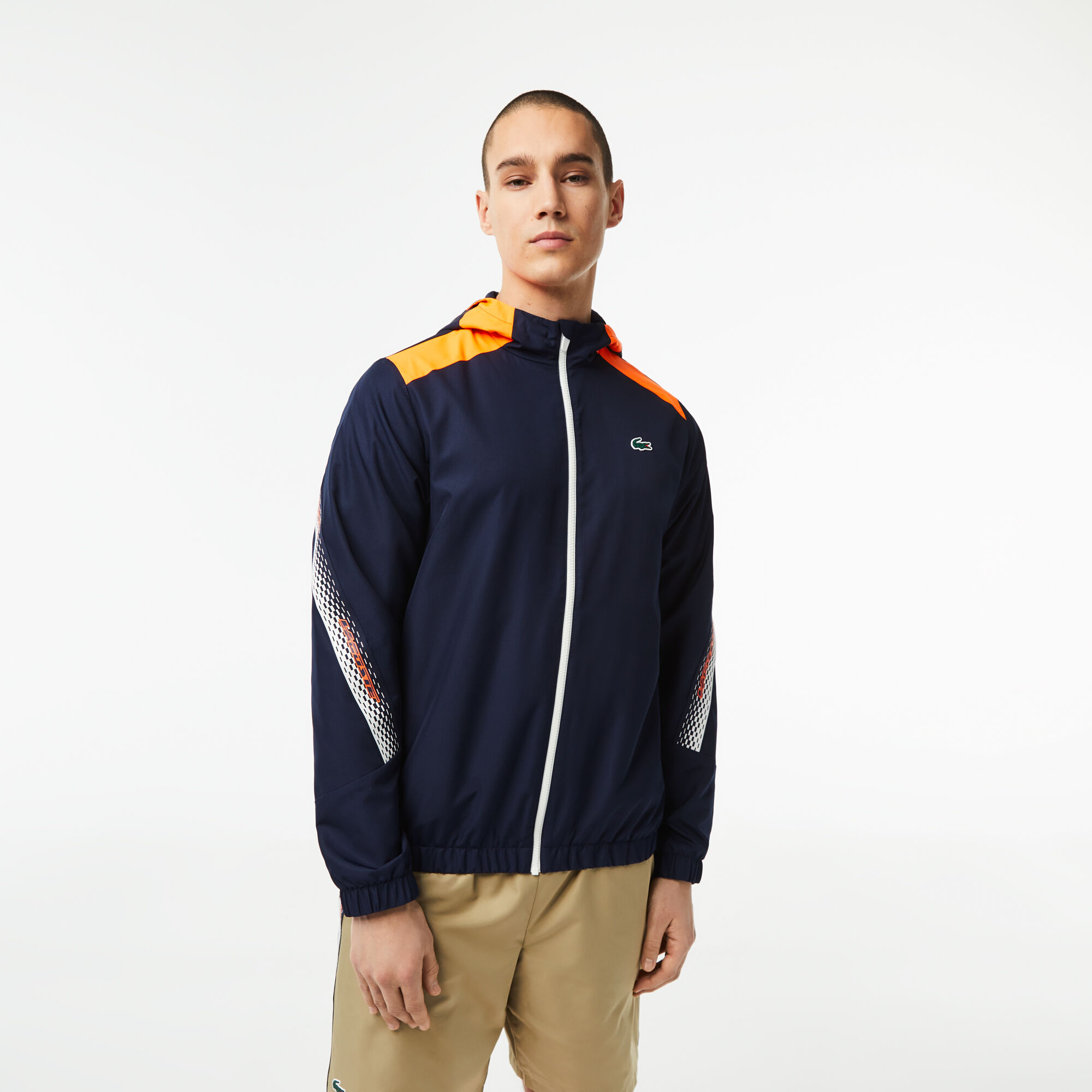 Lacoste sa sale