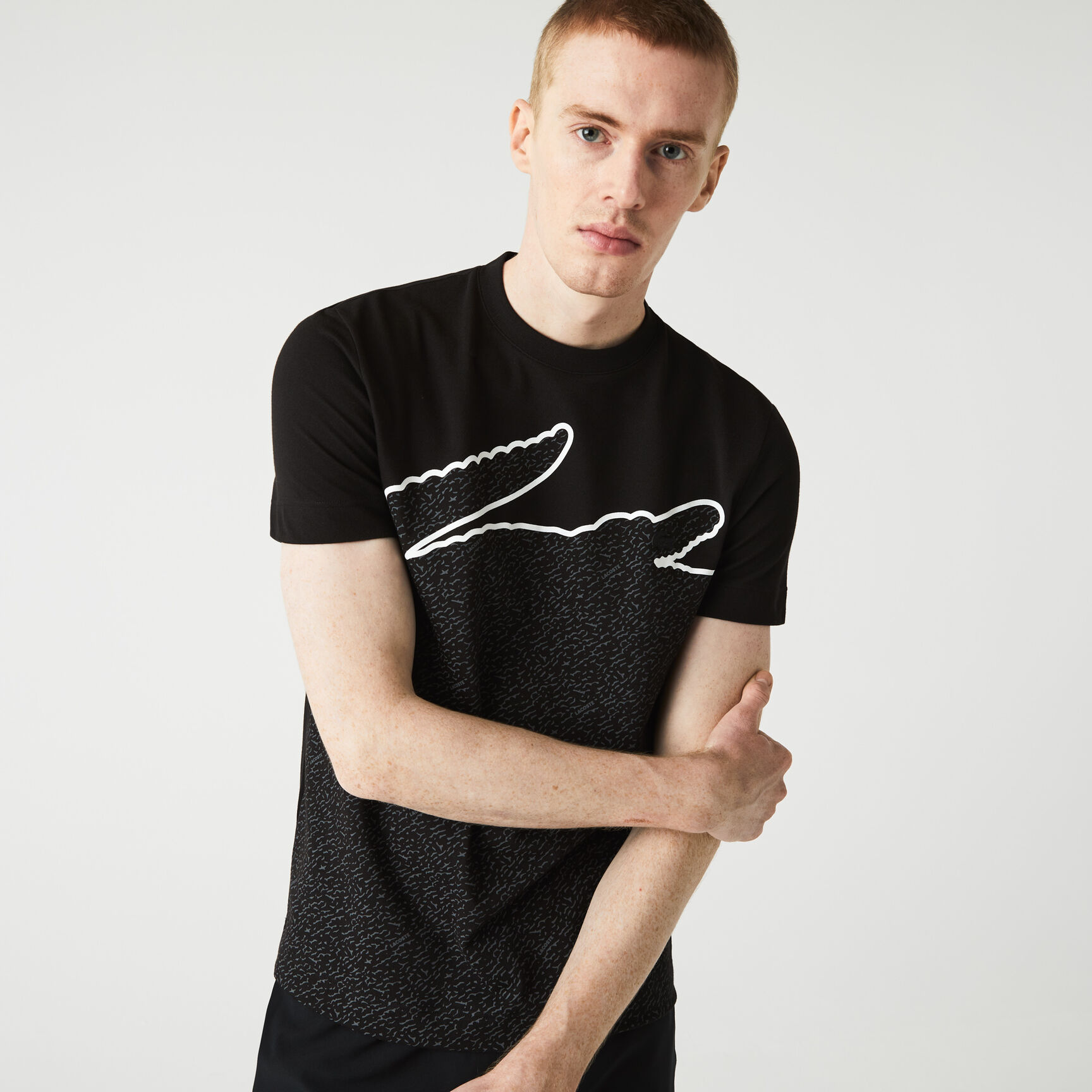 تيشيرت مزيج قطن بيكيه بفتحة رقبة مستديرة للرجال تيشيرت مزيج قطن بيكيه بفتحة رقبة مستديرة للرجال