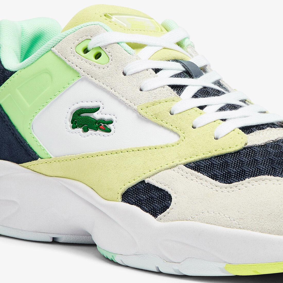 سنيكرز ستورم 96 لو قماش شبكي وشمواه للرجال سنيكرز ستورم 96 لو قماش شبكي وشمواه للرجال