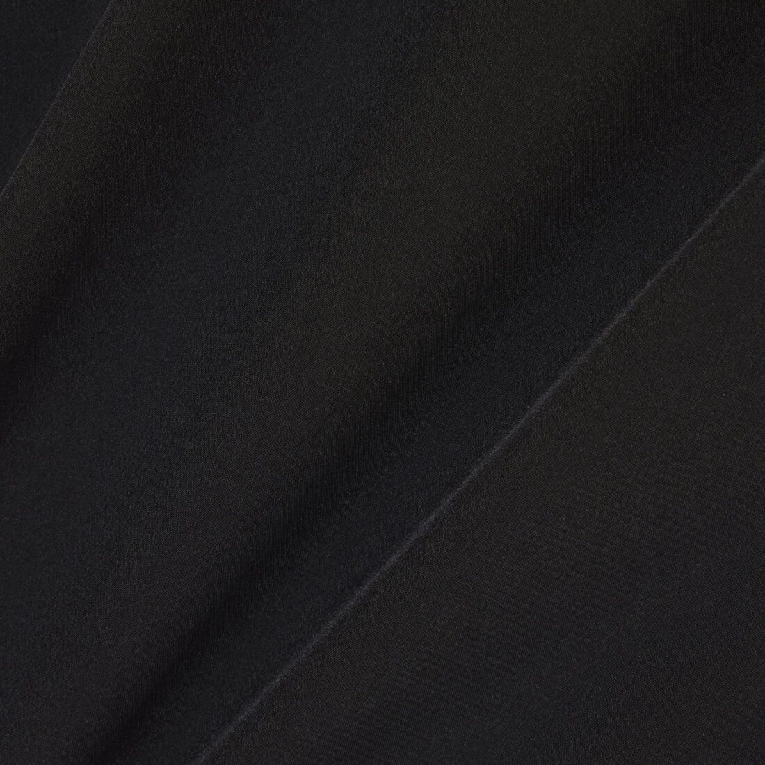 شورت تنس بقصّة عادية وجفاف فائق شورت تنس بقصّة عادية وجفاف فائق