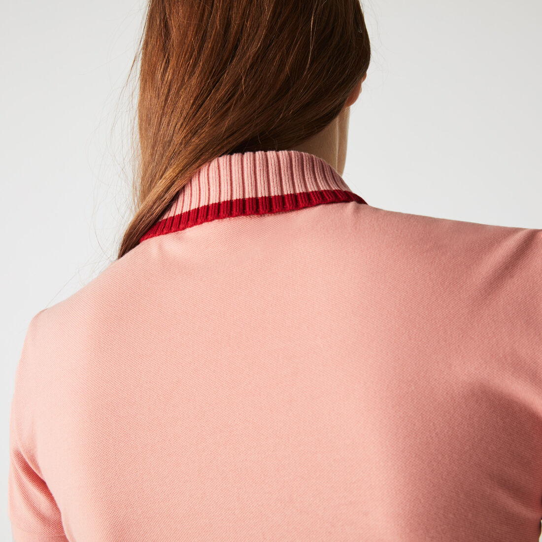 بولو Lacoste النسائي من قطن بيكيه العضوي بولو Lacoste النسائي من قطن بيكيه العضوي