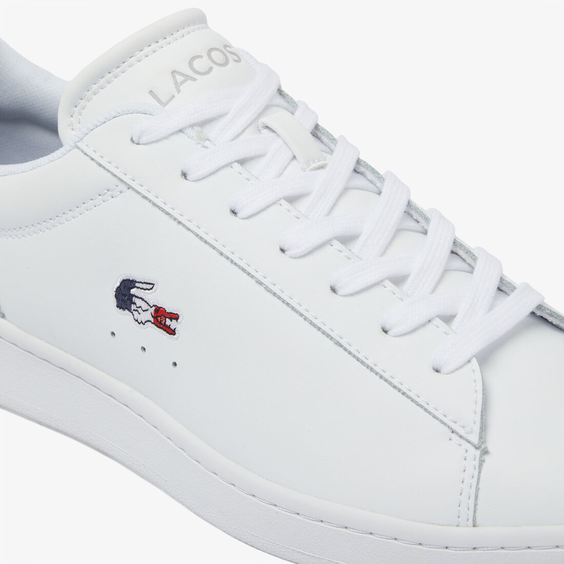 حذاء رياضي رجالي من الجلد من مجموعة كارنابي حذاء رياضي رجالي من الجلد من مجموعة كارنابي