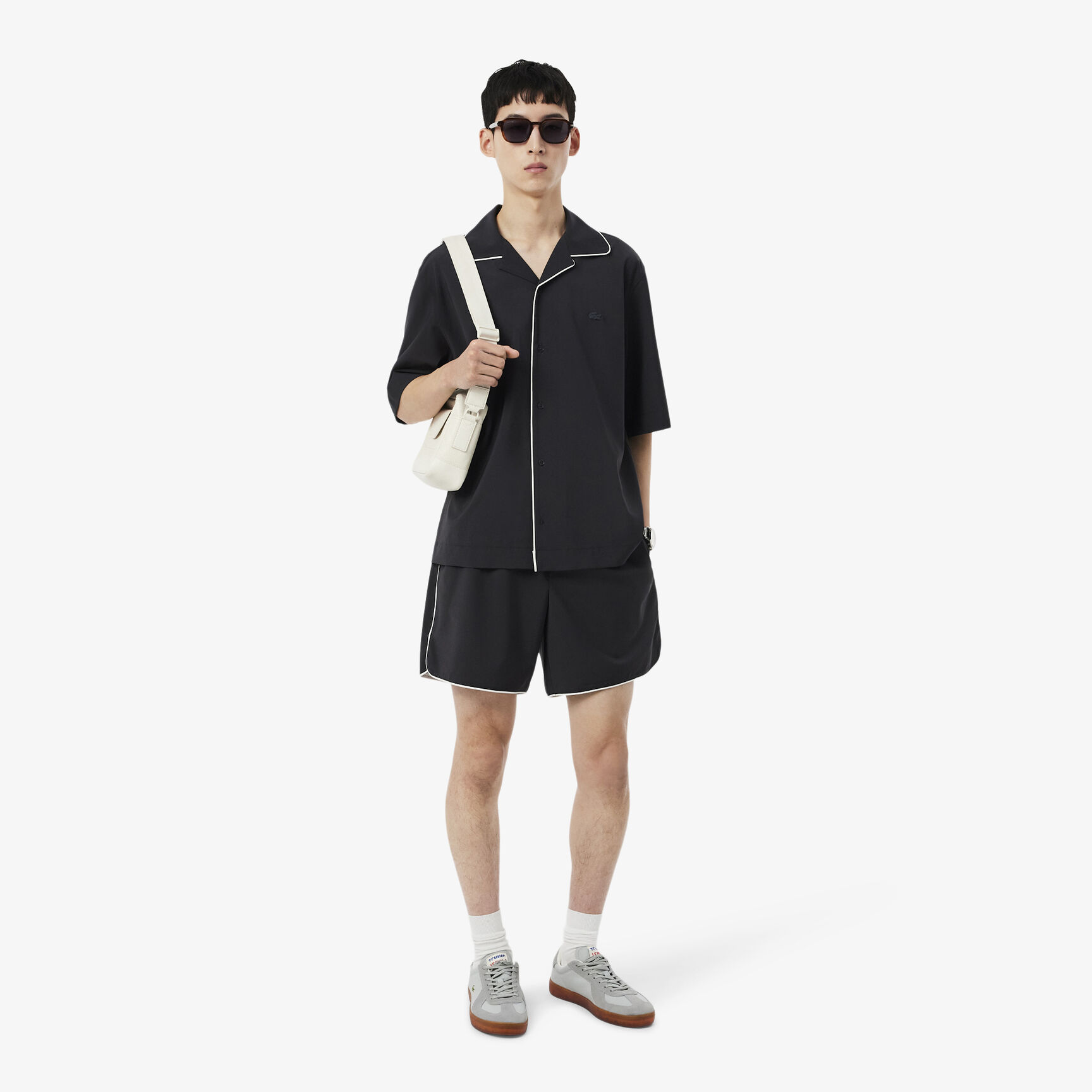 Men's Baseshot Pro Leather Sneakers Men's Baseshot Pro Leather Sneakers