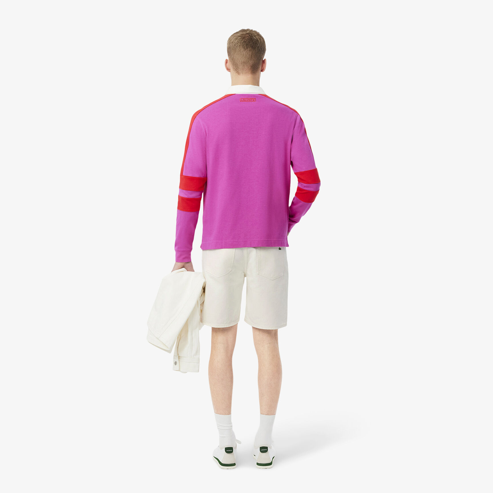 شورت برمودا جينز بقصّة مستقيمة شورت برمودا جينز بقصّة مستقيمة