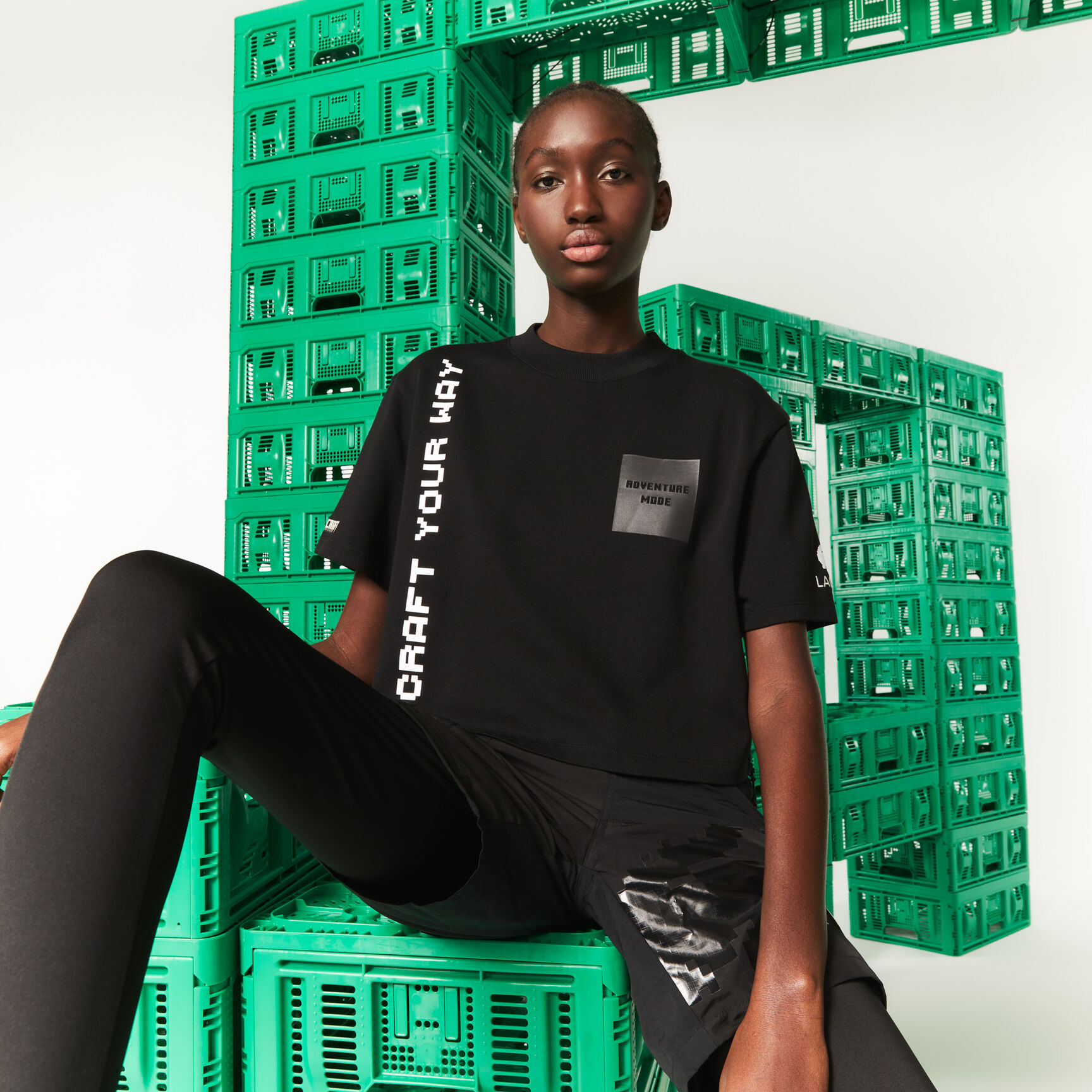 تيشيرت قطن عضوي قصير للنساء مجموعة Lacoste L!VE x Minecraft