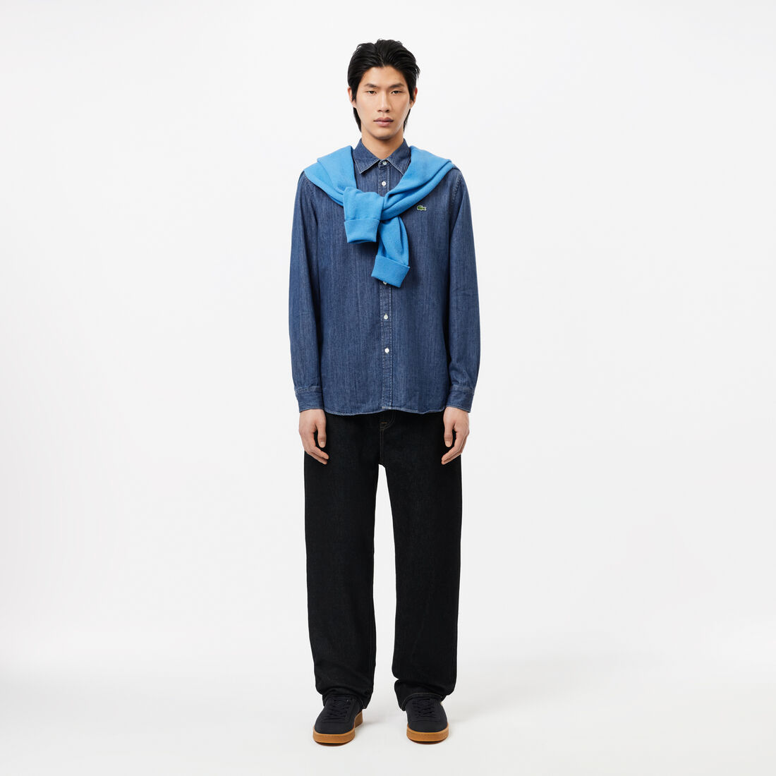 قميص لاكوست دينم قطن عضوي بقصة عادية للرجال قميص لاكوست دينم قطن عضوي بقصة عادية للرجال