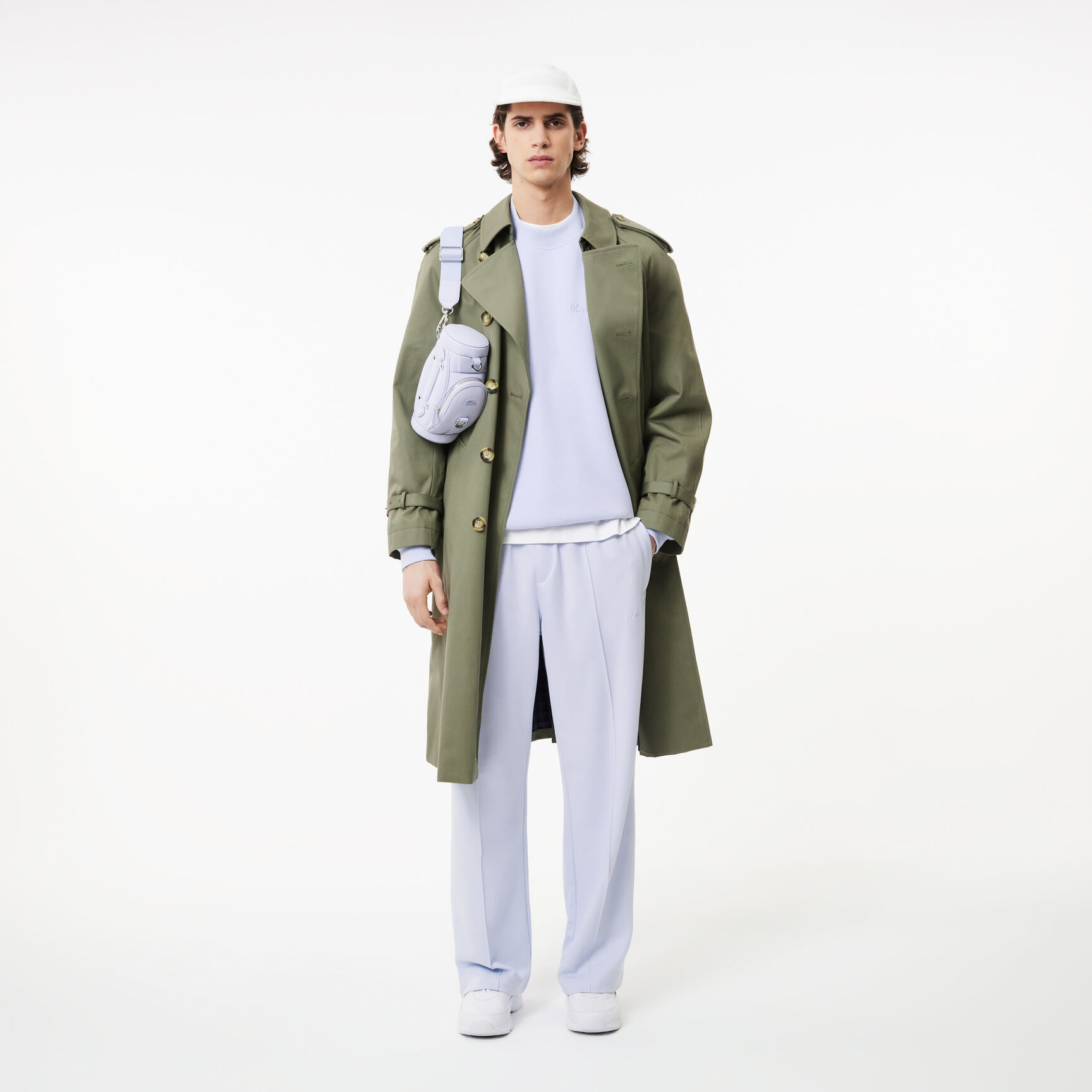 بنطال رياضي متشابك بقصّة فضفاضة بنطال رياضي متشابك بقصّة فضفاضة