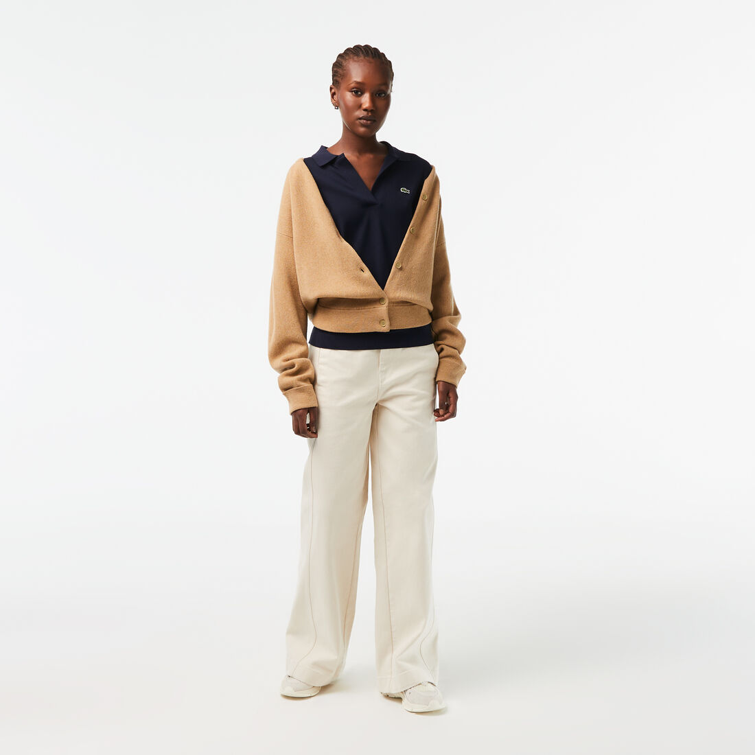 قميص بولو بيكيه سائل بياقة مفتوحة قميص بولو بيكيه سائل بياقة مفتوحة