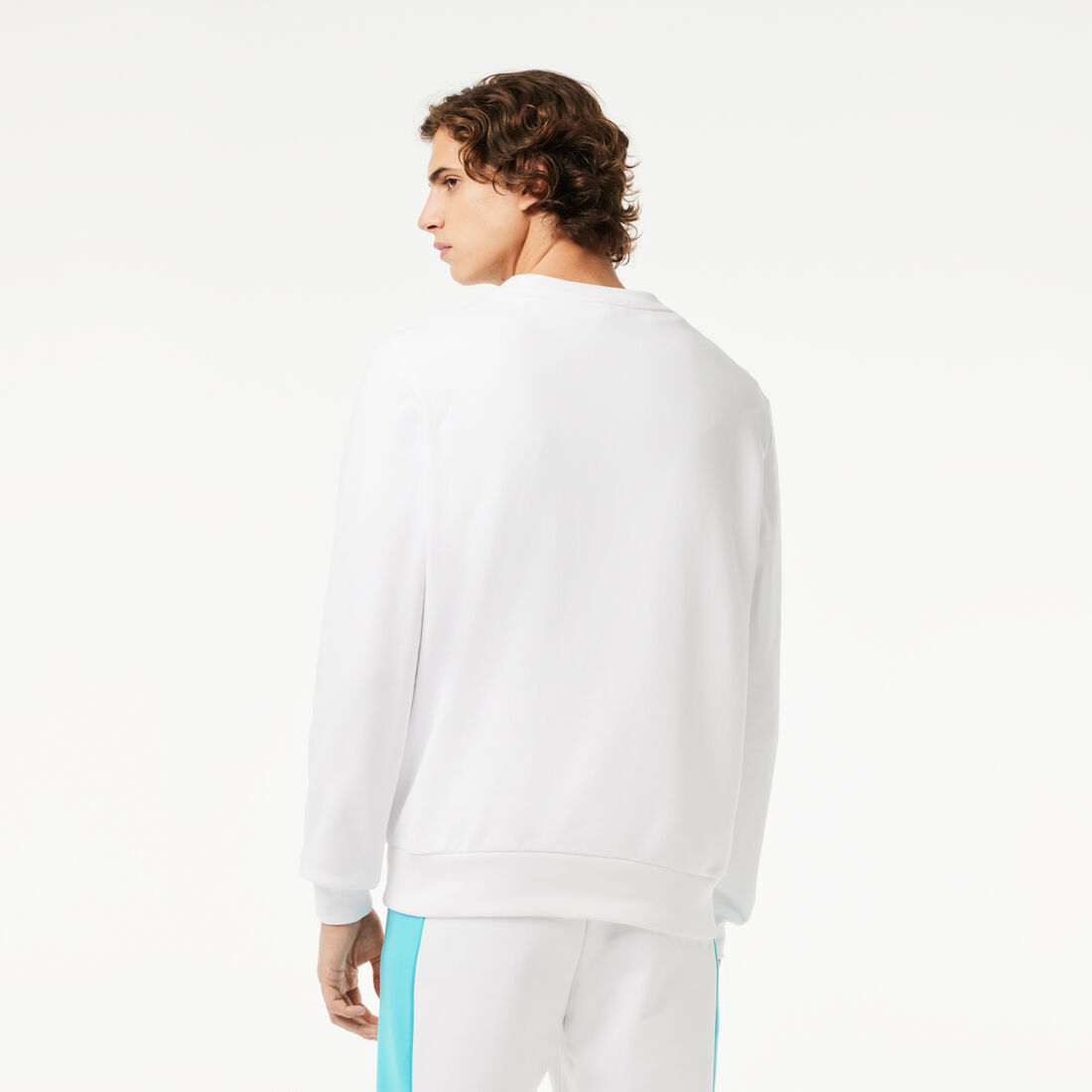 سويت شيرت قطن بوجهين مُطرز سويت شيرت قطن بوجهين مُطرز