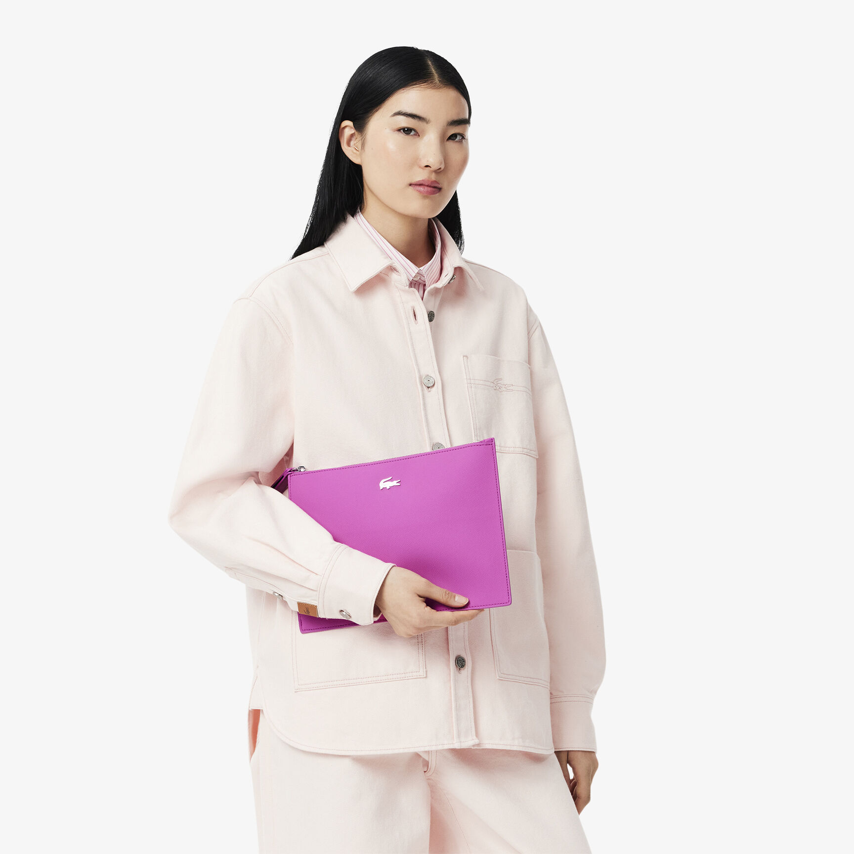 حقيبة آنا من قماش بيكيه المطلي حقيبة آنا من قماش بيكيه المطلي