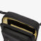حقيبة كروس لاكوست بشعار الماركة بلون مغاير للرجال مجموعة chantaco
