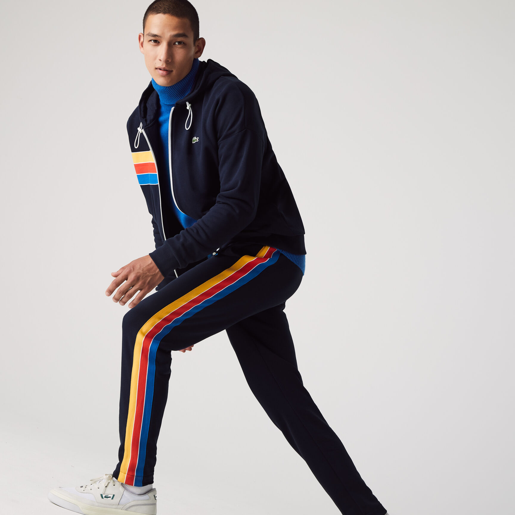 بنطال الركض من مزيج القطن بلون مغاير مجموعة Lacoste SPORT للرجال بنطال الركض من مزيج القطن بلون مغاير مجموعة Lacoste SPORT للرجال