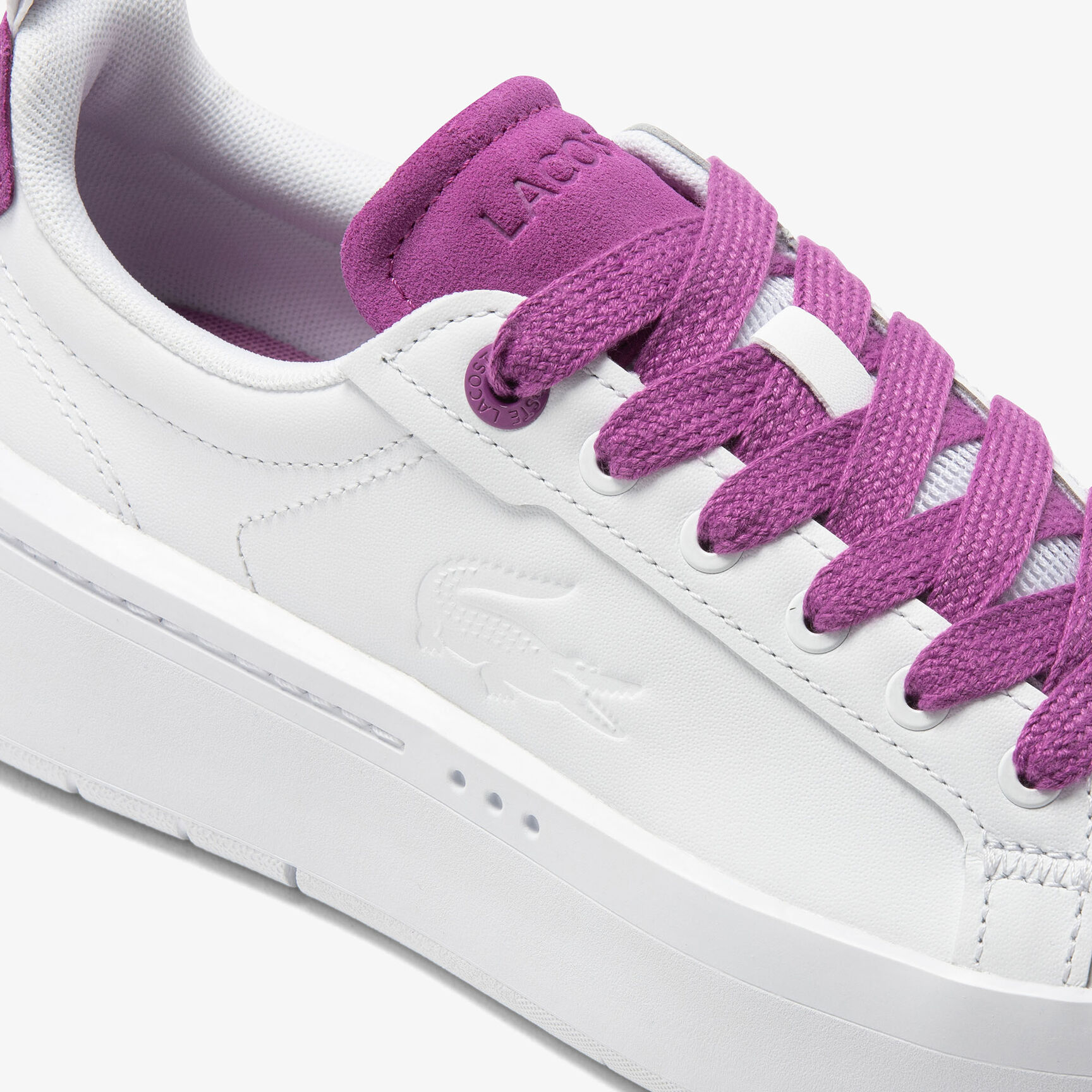 سنيكرز لاكوست كارنابي جلد بنعل خارجي عريض للنساء سنيكرز لاكوست كارنابي جلد بنعل خارجي عريض للنساء