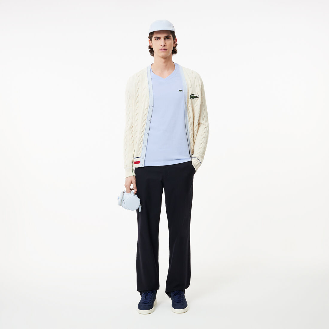 تيشيرت قطن بفتحة رقبة حرف V للرجال تيشيرت قطن بفتحة رقبة حرف V للرجال