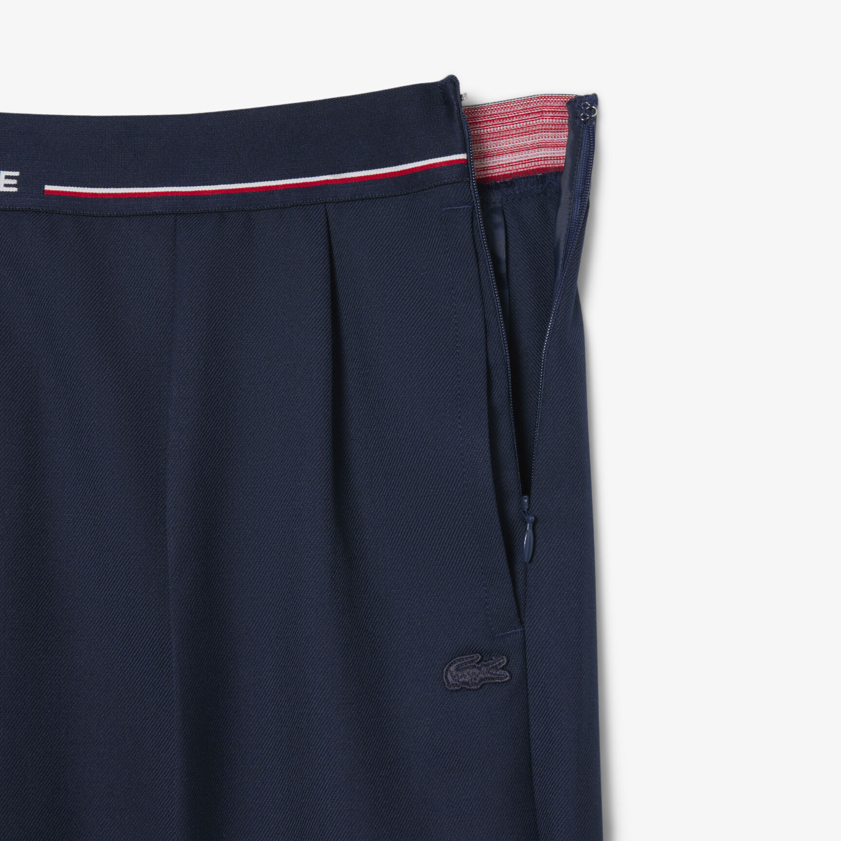 بنطلون صوف مطوي كبير الحجم بنطلون صوف مطوي كبير الحجم