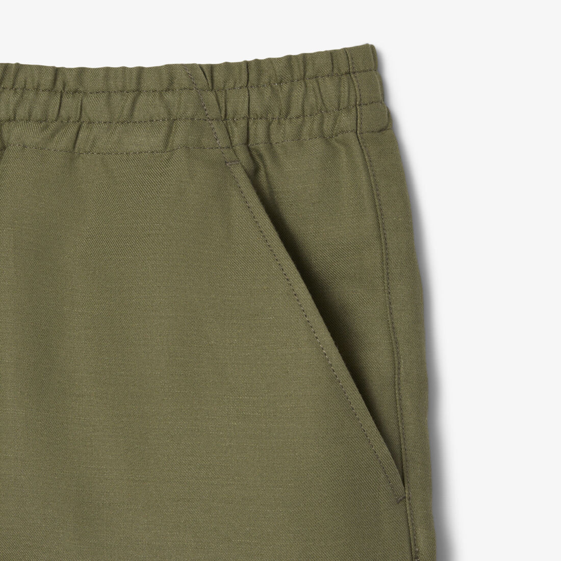 شورت من مزيج الصوف بقصّة عادية شورت من مزيج الصوف بقصّة عادية