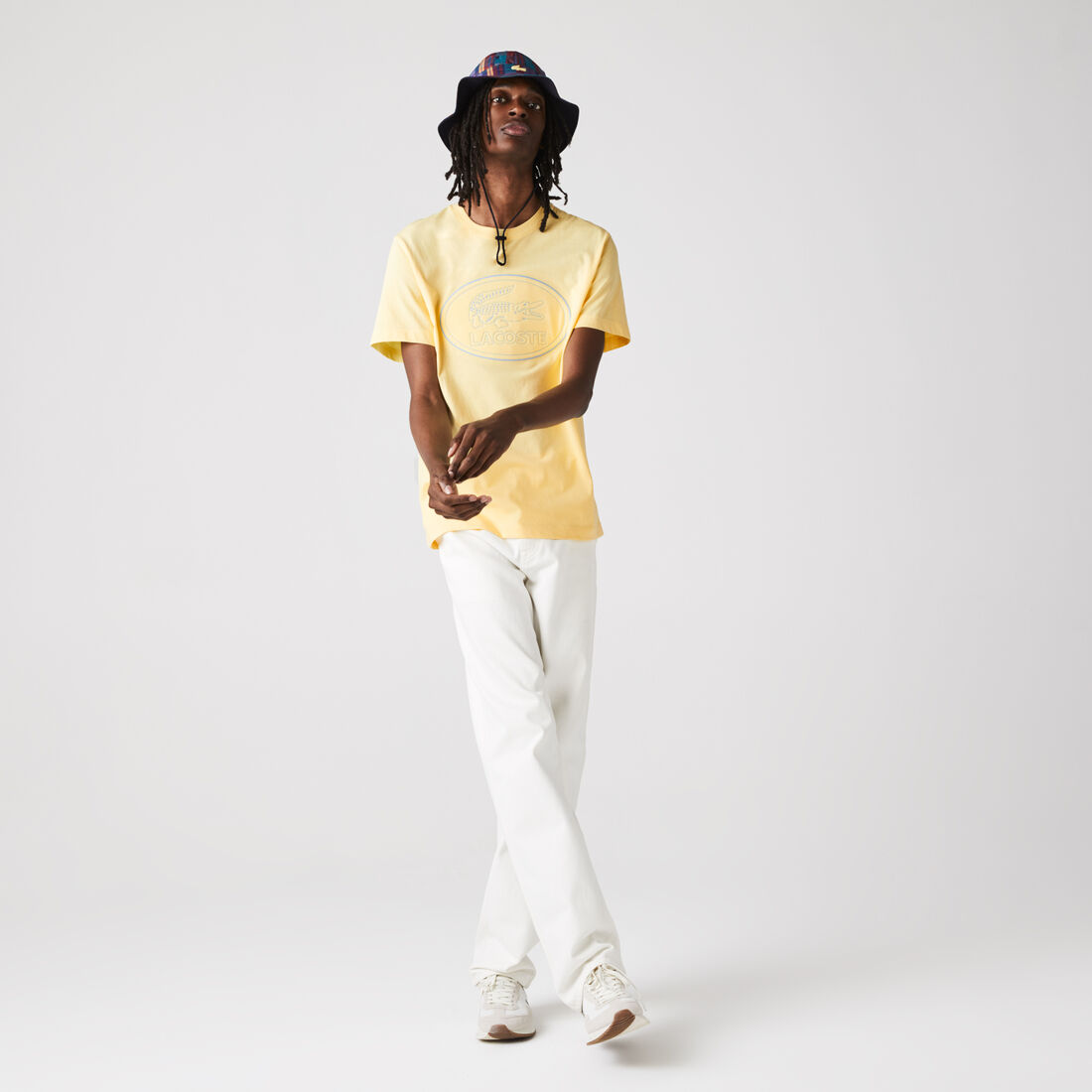 تي شيرت قطن بفتحة رقبة مستديرة للرجال والشعار المطرز تي شيرت قطن بفتحة رقبة مستديرة للرجال والشعار المطرز