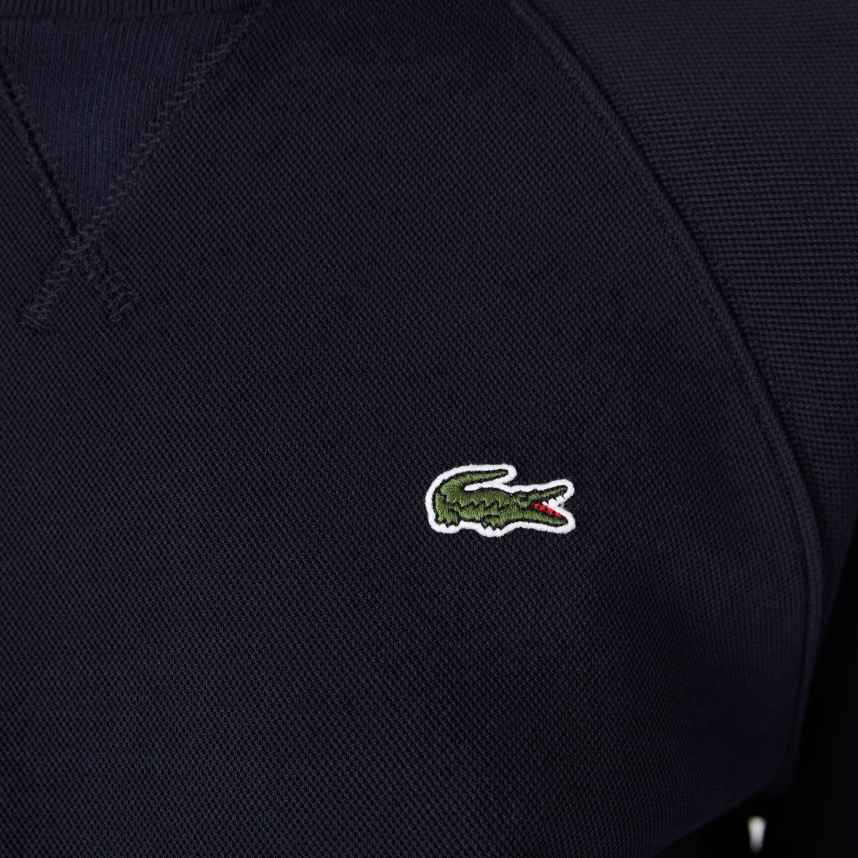 سويت شيرت من مزيج قطن بفتحة رقبة مستديرة للنساء سويت شيرت من مزيج قطن بفتحة رقبة مستديرة للنساء