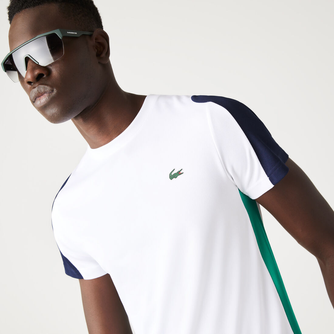 تيشيرت تنس بطبعة تمساح للرجال مجموعة Lacoste SPORT تيشيرت تنس بطبعة تمساح للرجال مجموعة Lacoste SPORT