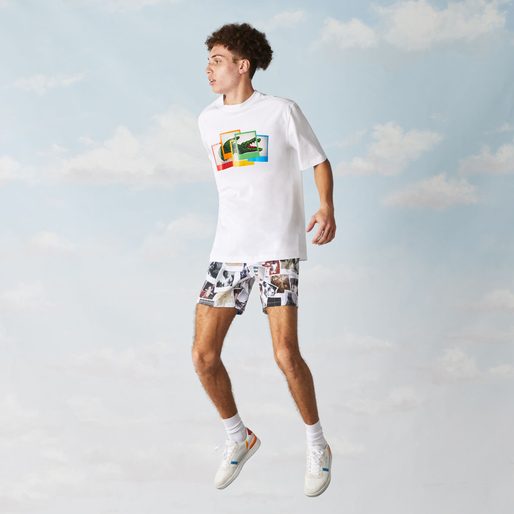 تي شيرت قطني للجنسين قصة فضفاضة من مجموعة Lacoste LIVE و Polaroid تي شيرت قطني للجنسين قصة فضفاضة من مجموعة Lacoste LIVE و Polaroid