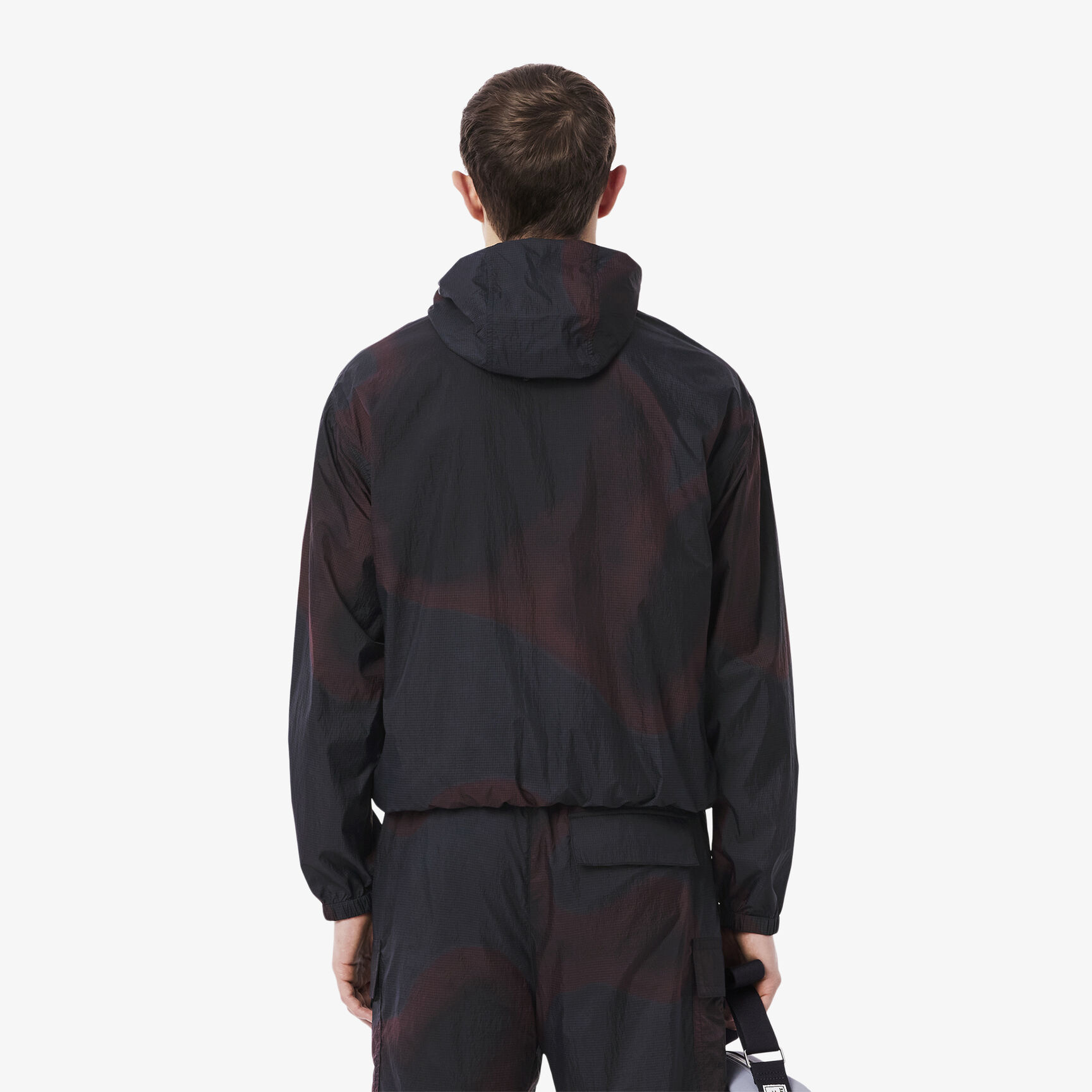 سترة من النايلون المقاوم للتمزق بطبعة أومبري سترة من النايلون المقاوم للتمزق بطبعة أومبري