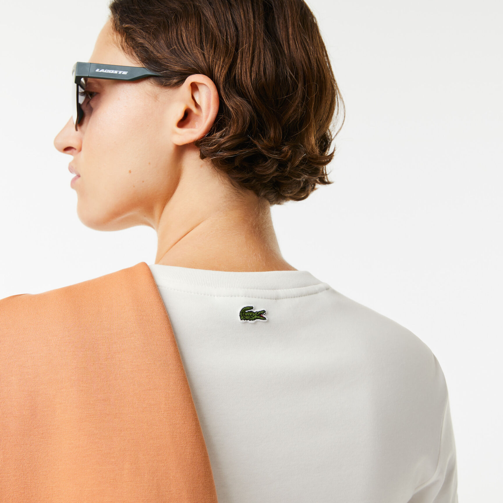 تيشيرت لاكوست قطن عضوي بقصة فضفاضة للنساء