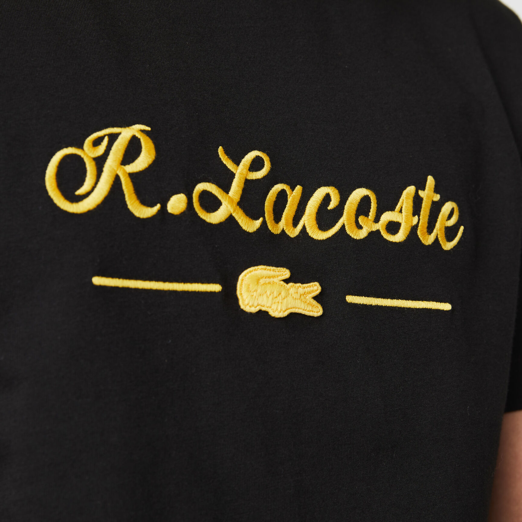 Men's Crew Neck Signature Embroidery Cotton T-shirt Men's Crew Neck Signature Embroidery Cotton T-shirt