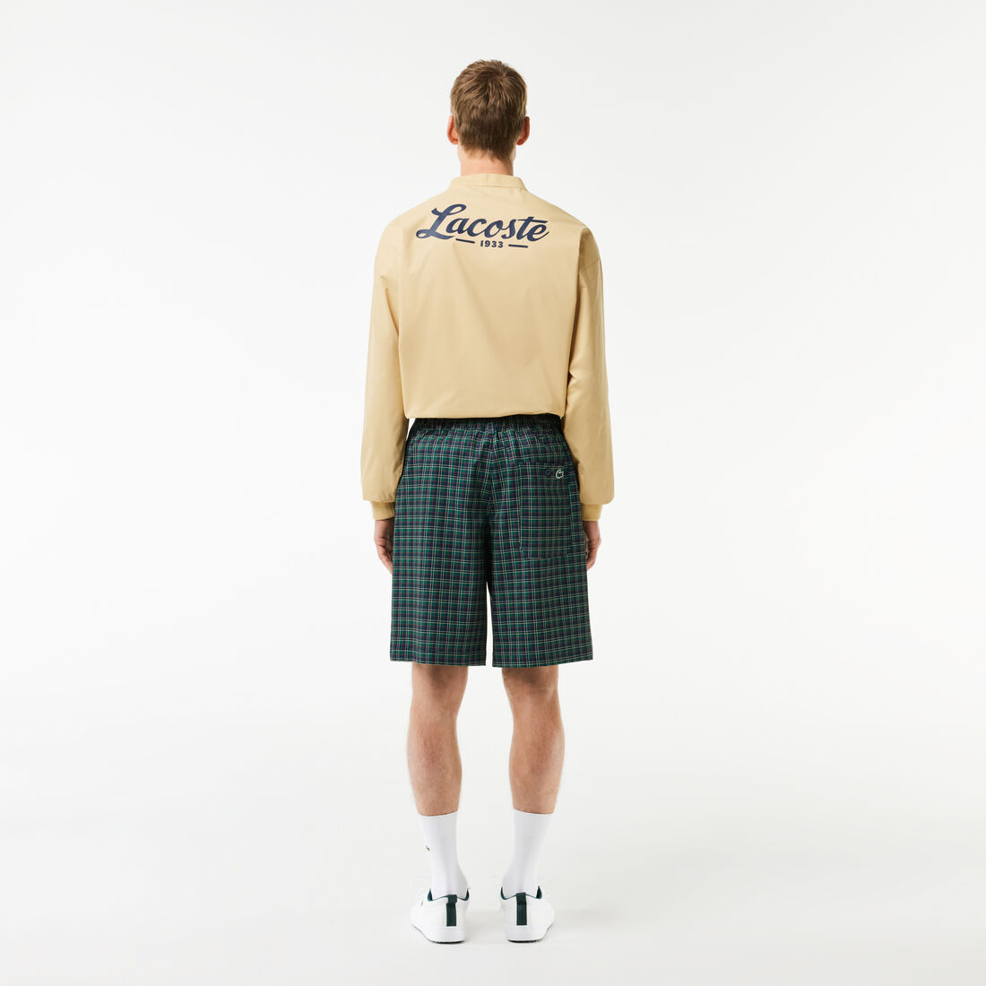 شورت برمودا جولف بمربعات فائقة الجفاف شورت برمودا جولف بمربعات فائقة الجفاف