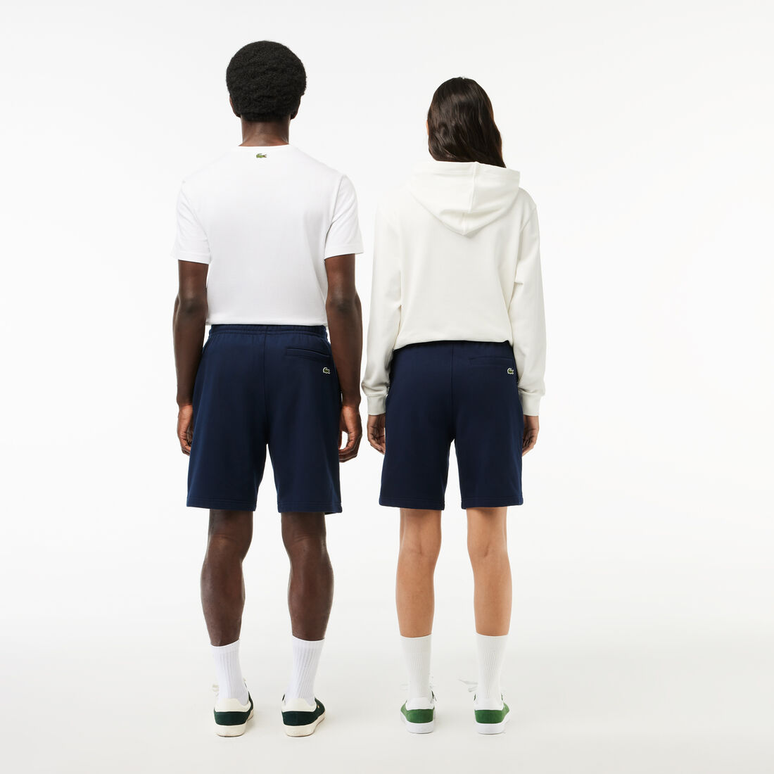 شورت صوف ناعم مقسم بألوان وبقصّة عادية شورت صوف ناعم مقسم بألوان وبقصّة عادية