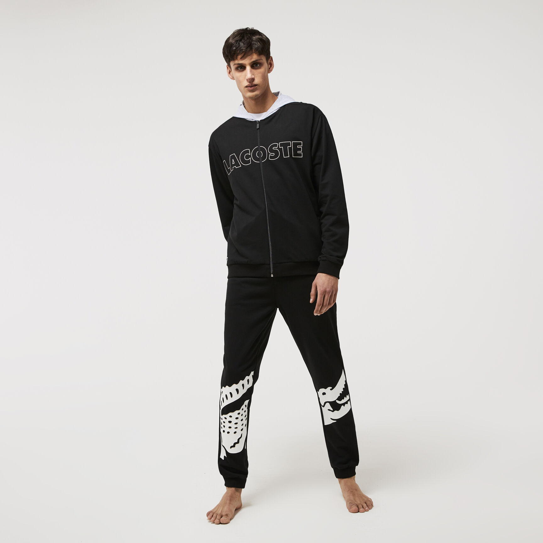 هودي بيت صوف قطني بشعار الماركة للرجال هودي بيت صوف قطني بشعار الماركة للرجال