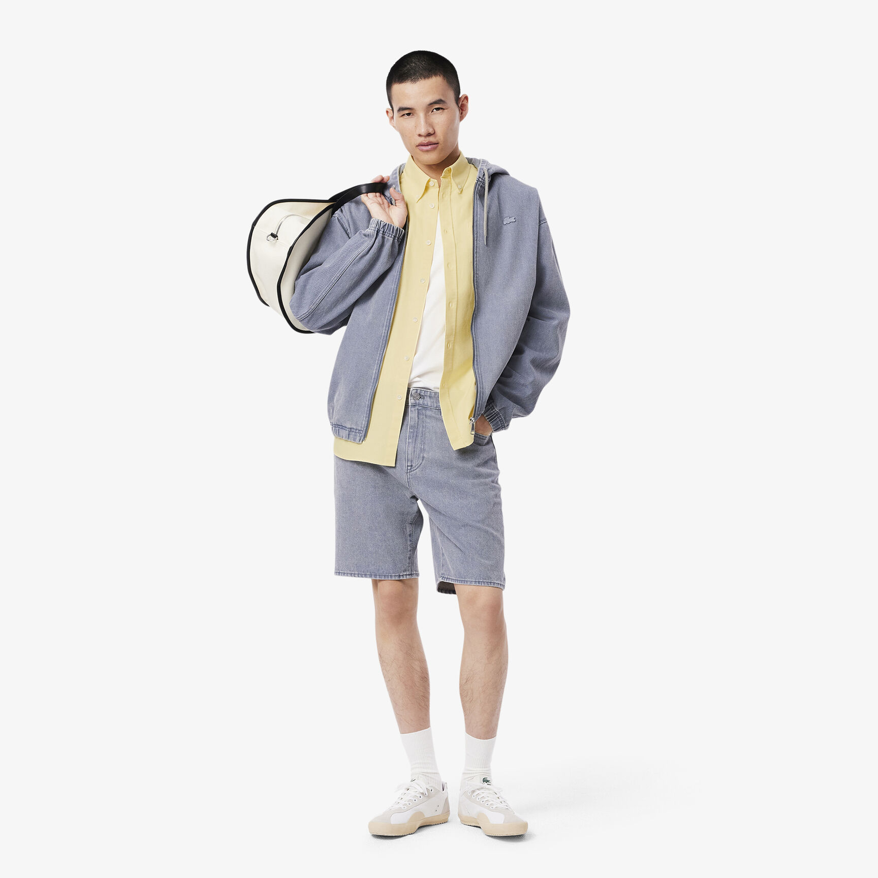 قميص أكسفورد بقصّة عادية قميص أكسفورد بقصّة عادية