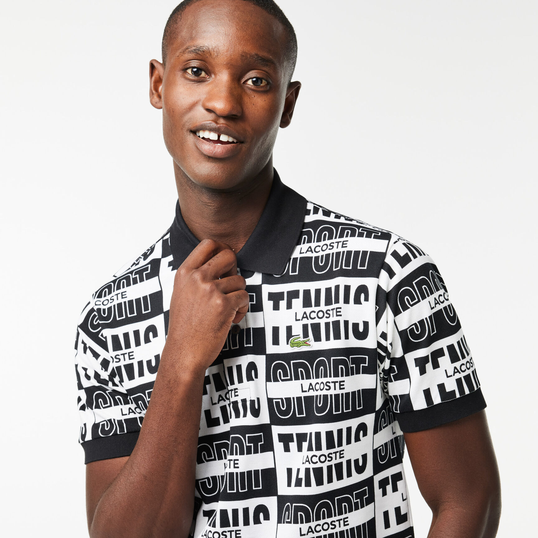 تي شيرت بولو برقعة تمساح مبطنة وقَصّة عادية تي شيرت بولو برقعة تمساح مبطنة وقَصّة عادية