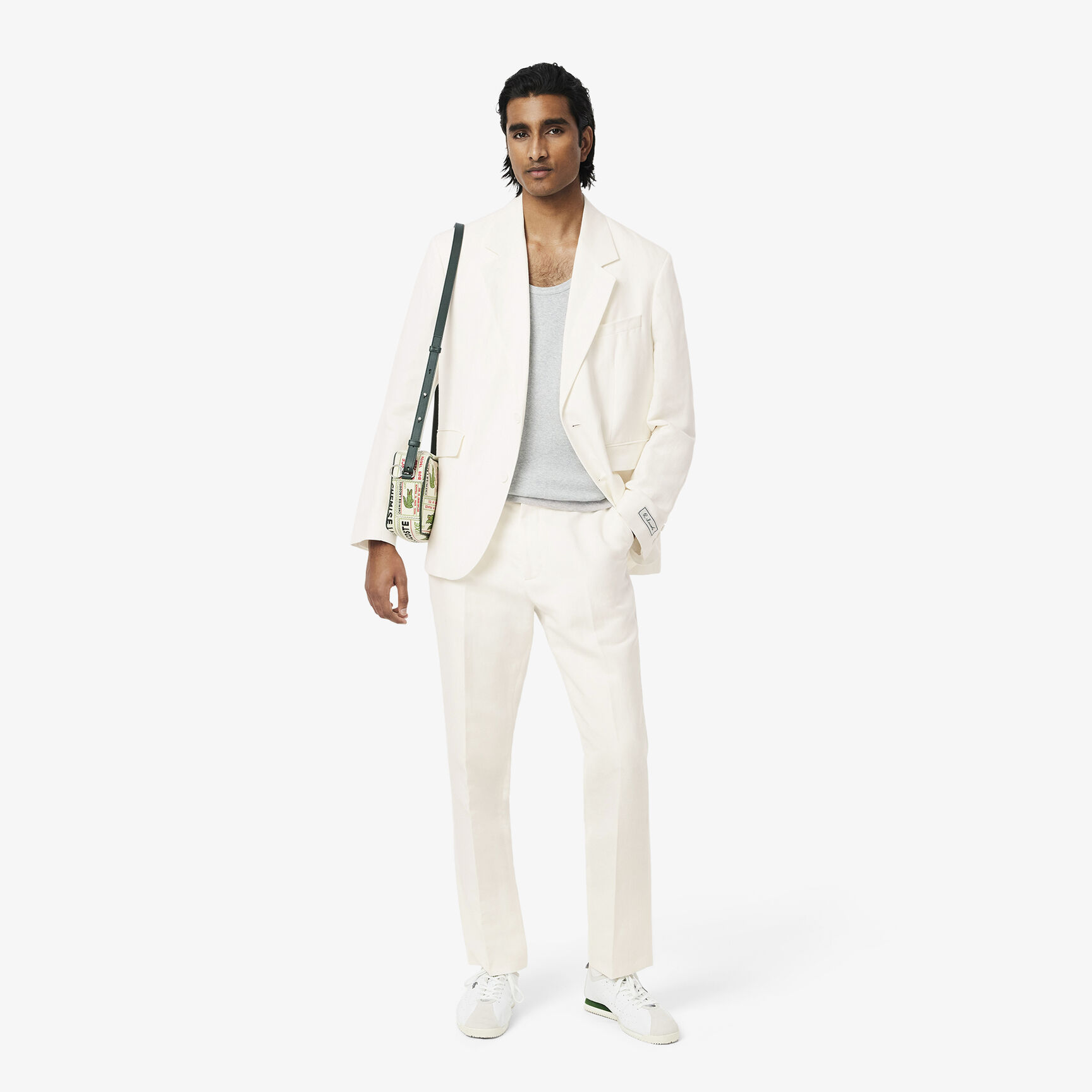 بنطلون بدلة من الكتان بقصّة عادية بنطلون بدلة من الكتان بقصّة عادية