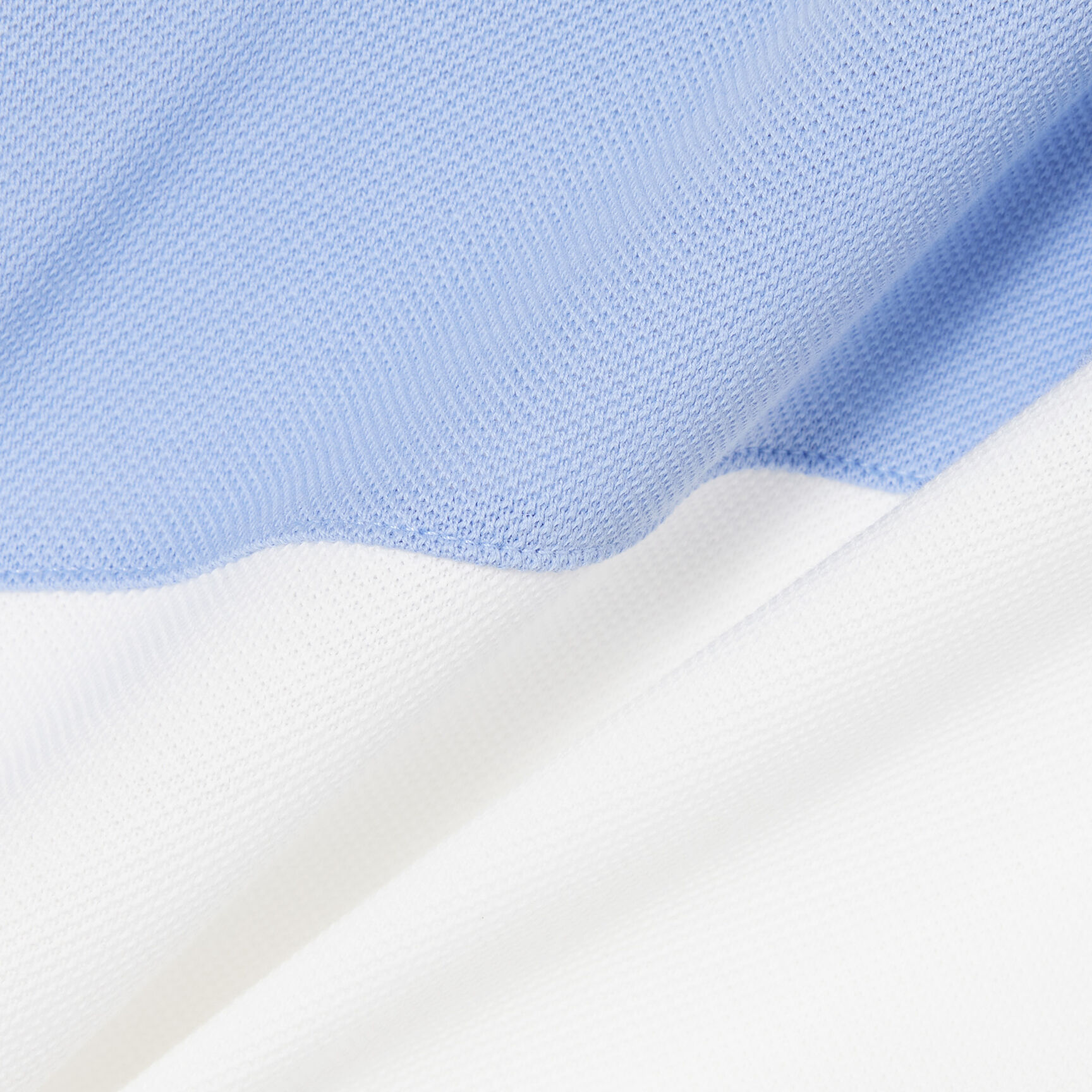 قميص بولو بقصة عادية من بيتي بيكيه قميص بولو بقصة عادية من بيتي بيكيه