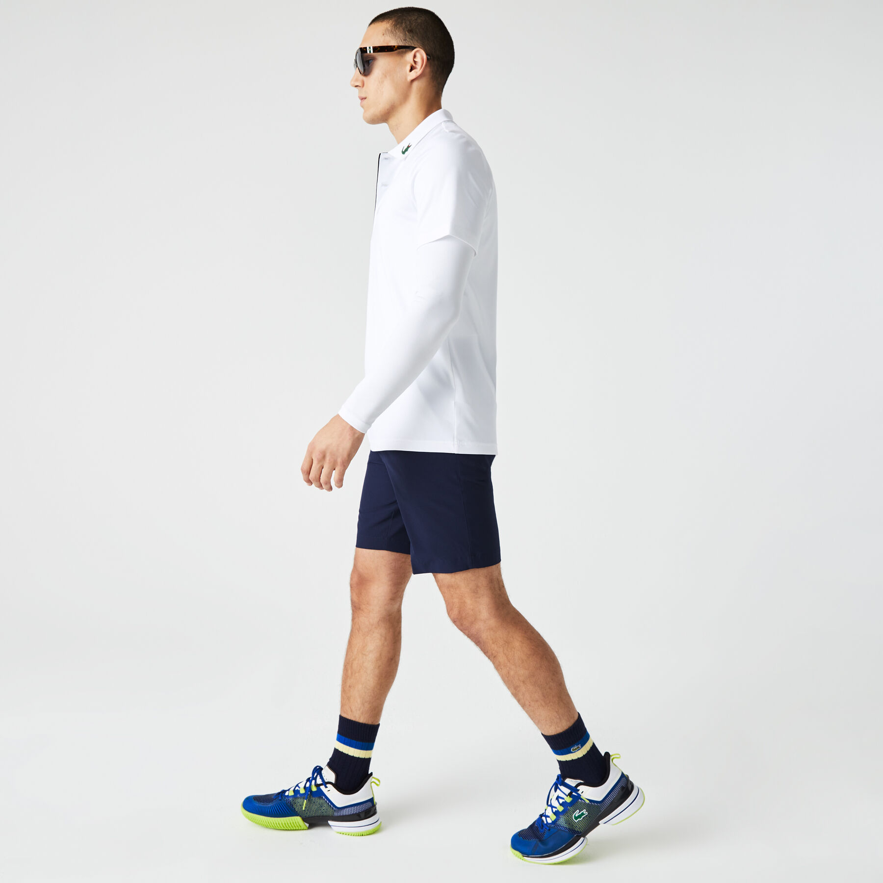 شورت برمودا غولف نسيج مطاطي خفيف للرجال مجموعة Lacoste SPORT لاكوست شورت برمودا غولف نسيج مطاطي خفيف للرجال مجموعة lacoste sport