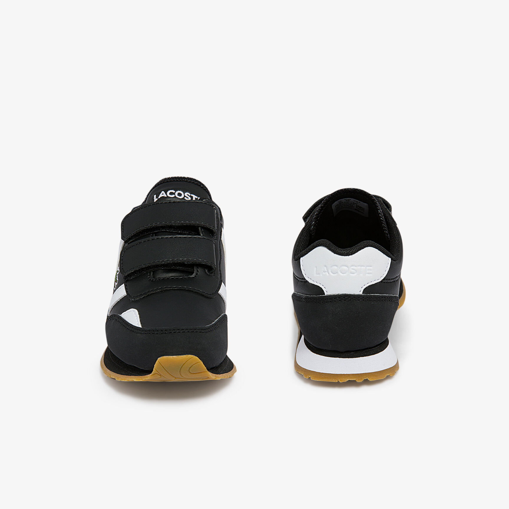 حذاء أطفال من مواد صناعية