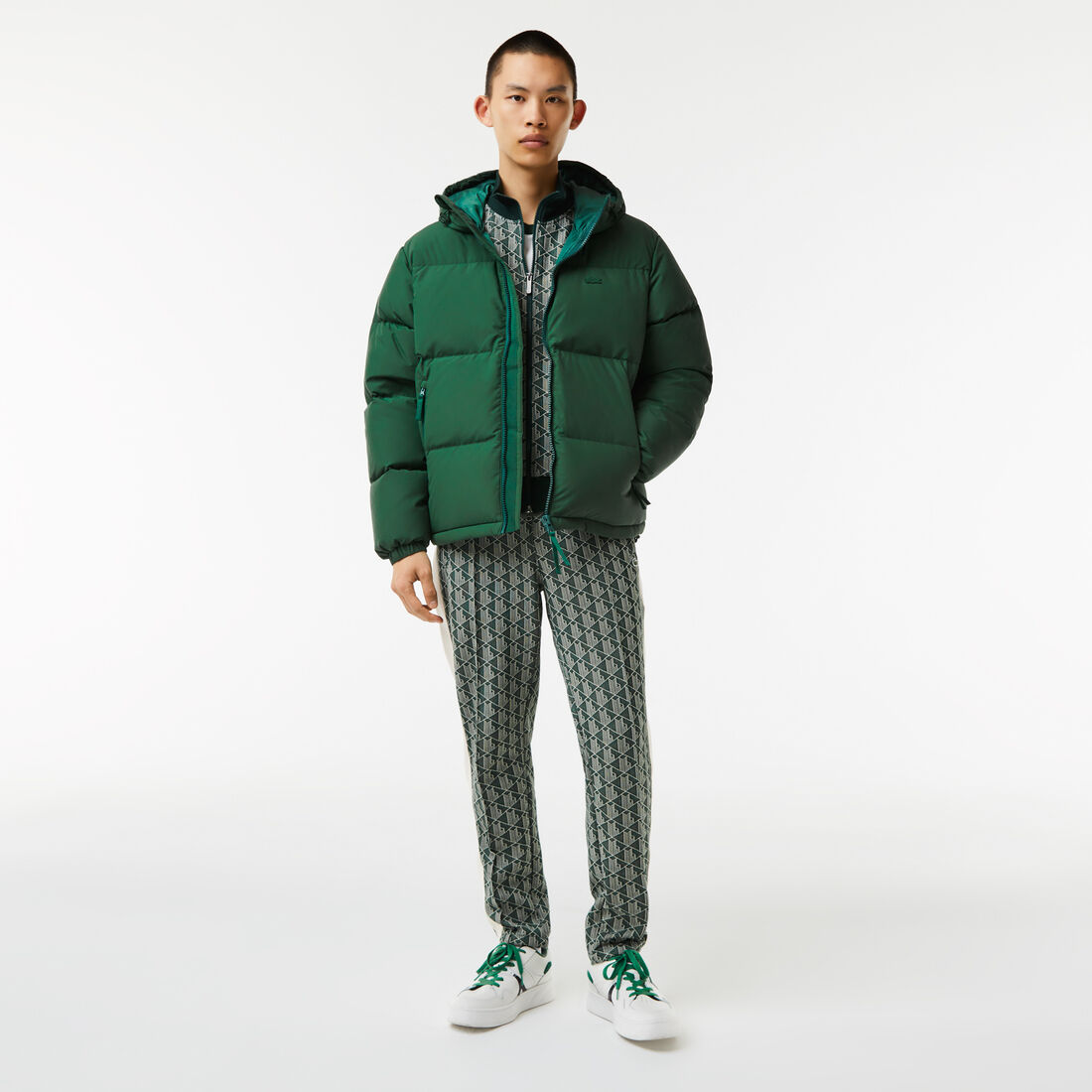 جاكيت لاكوست قصير مبطن مقاوم للماء للرجال جاكيت لاكوست قصير مبطن مقاوم للماء للرجال