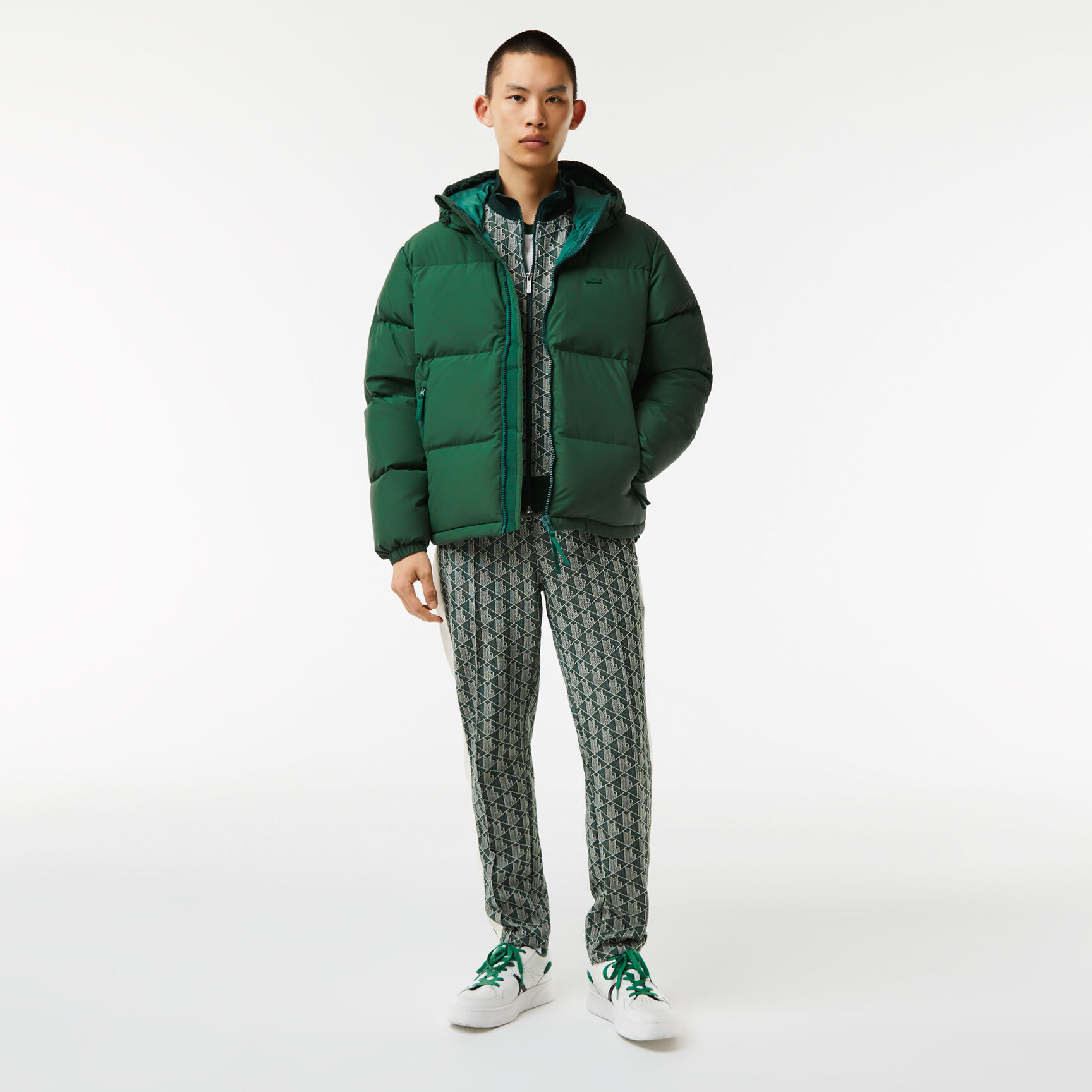 جاكيت لاكوست قصير مبطن مقاوم للماء للرجال جاكيت لاكوست قصير مبطن مقاوم للماء للرجال