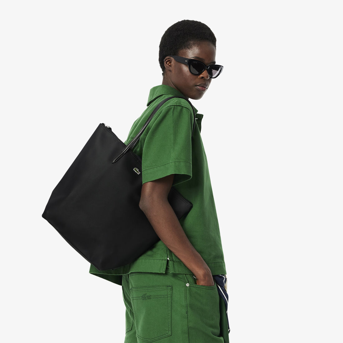 حقيبة حمل عمودية L.12.12 حقيبة حمل عمودية L.12.12