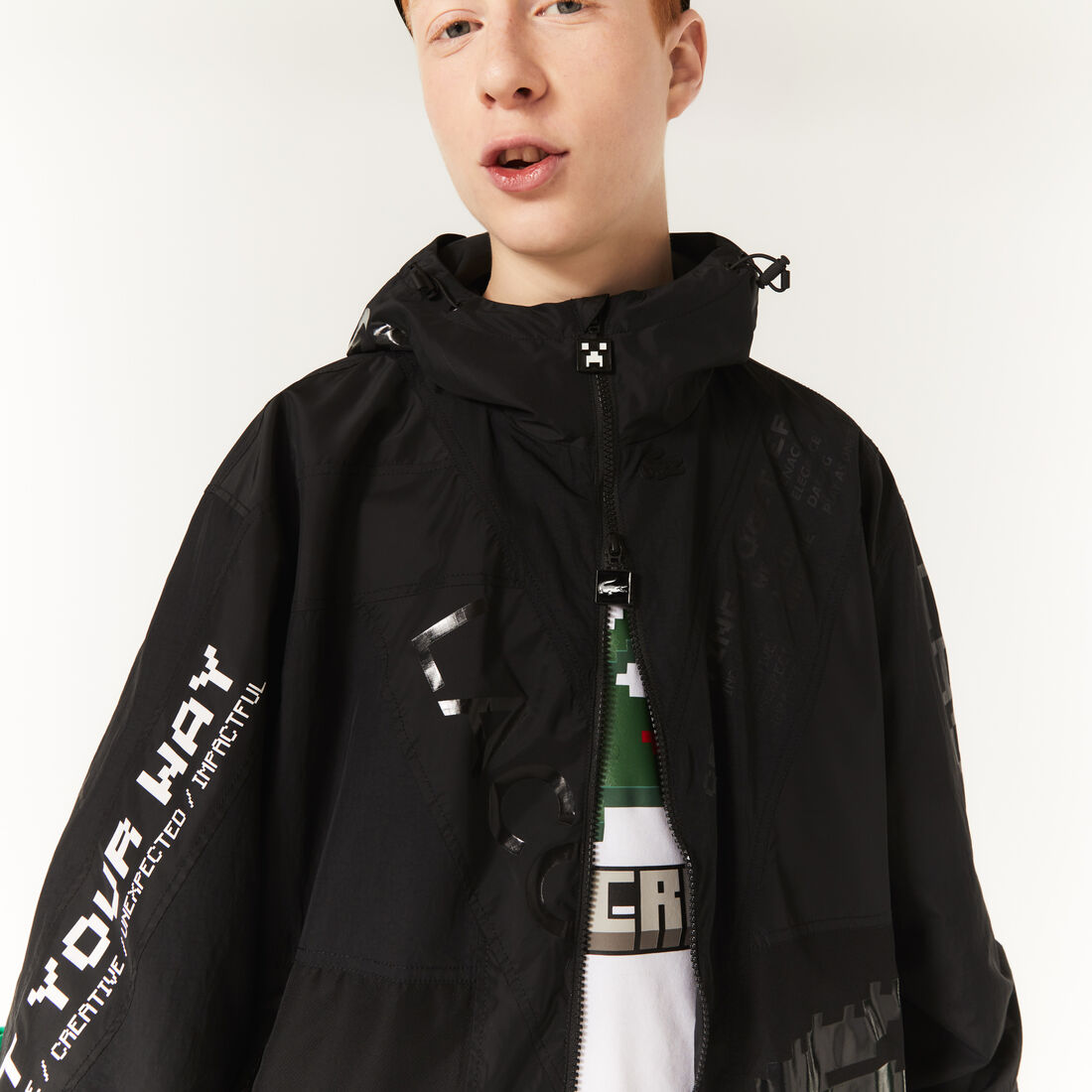 جاكيت بسحّاب للجنسين مجموعة Lacoste L!VE x Minecraft جاكيت بسحّاب للجنسين مجموعة Lacoste L!VE x Minecraft