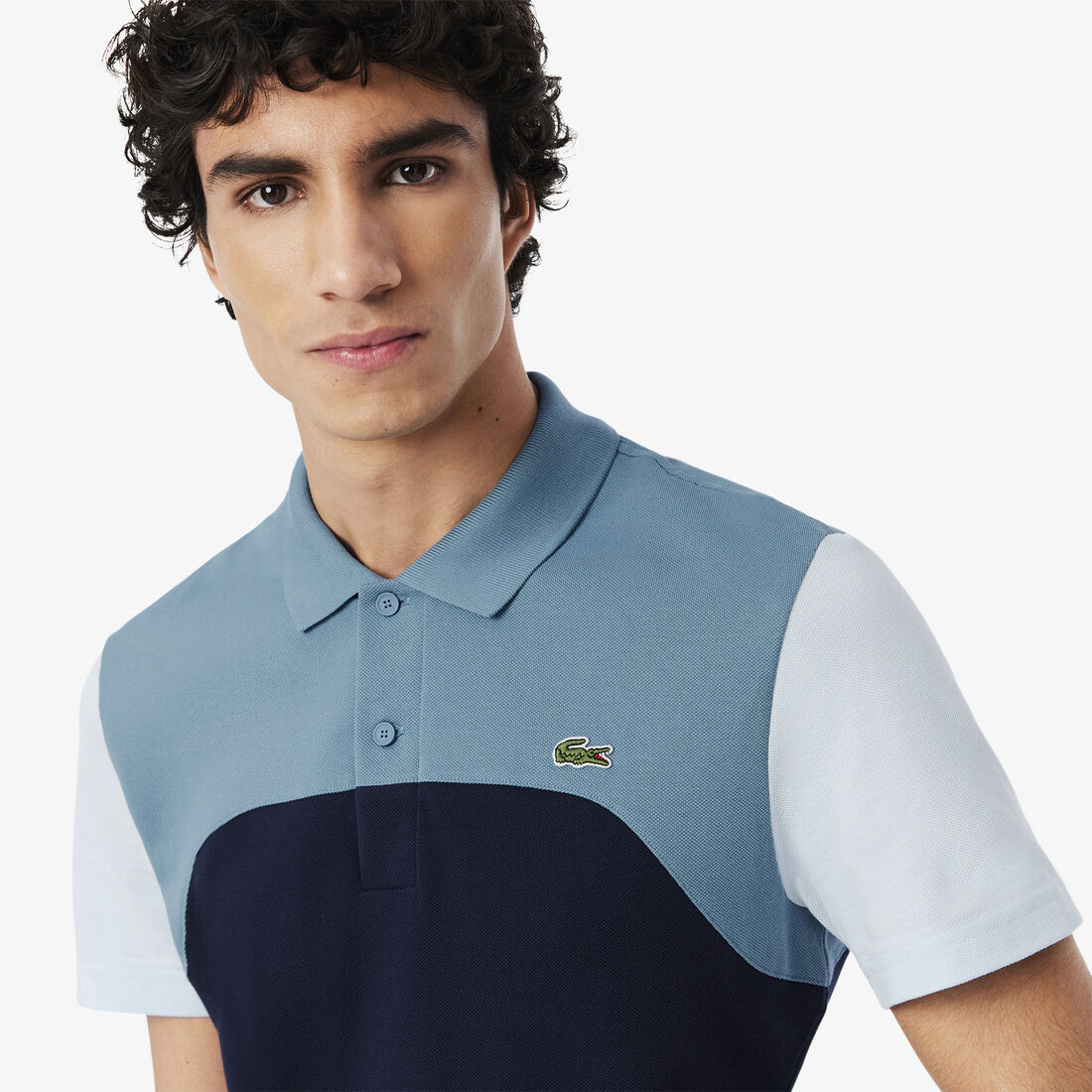 قميص بولو بمقاس عادي L.12.12 بألوان متعددة قميص بولو بمقاس عادي L.12.12 بألوان متعددة