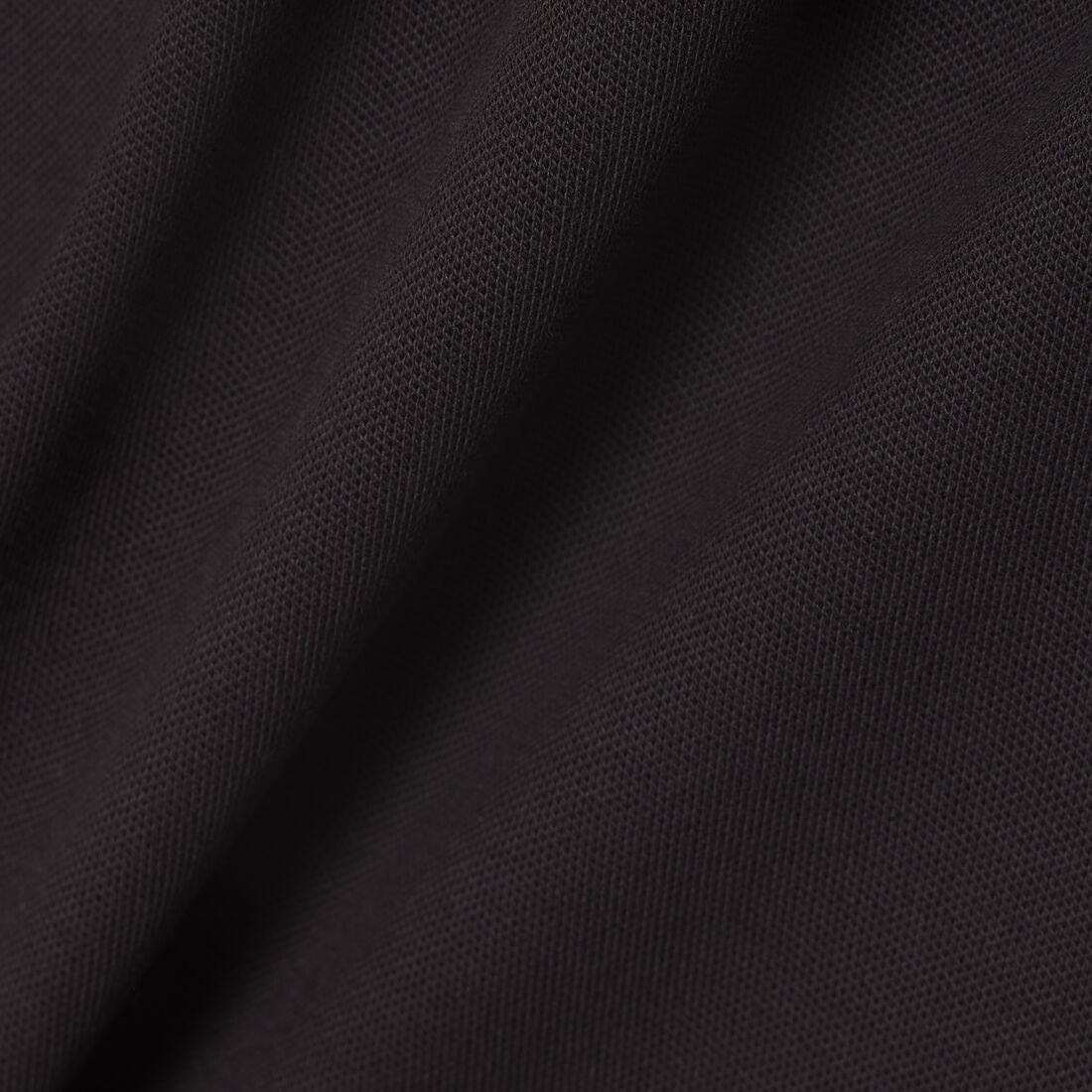 قميص بولو بيكيه باريسي بقصة عادية قميص بولو بيكيه باريسي بقصة عادية