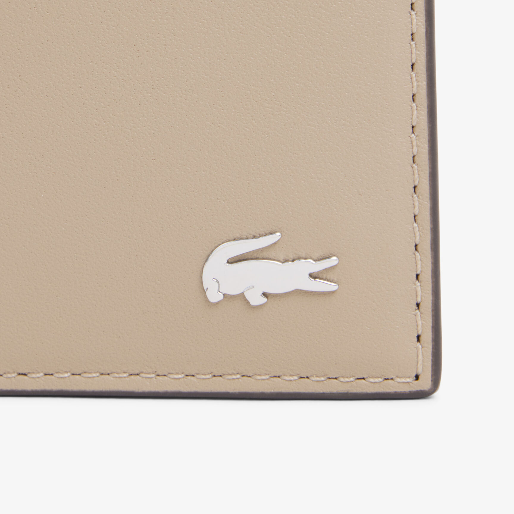 محفظة جلدية من نوع FG