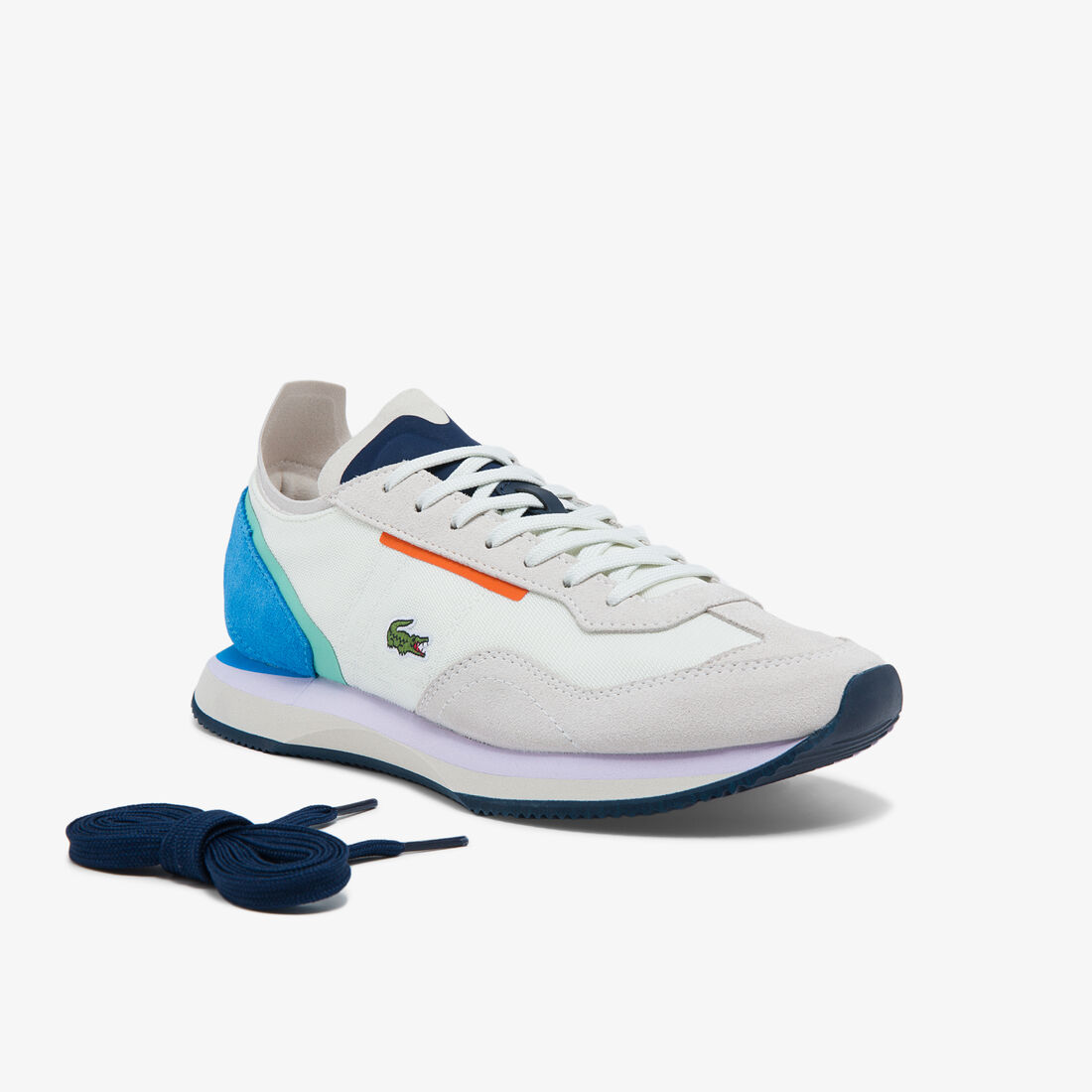 حذاء رياضي نسائي من النسيج والشمواه حذاء رياضي نسائي من النسيج والشمواه