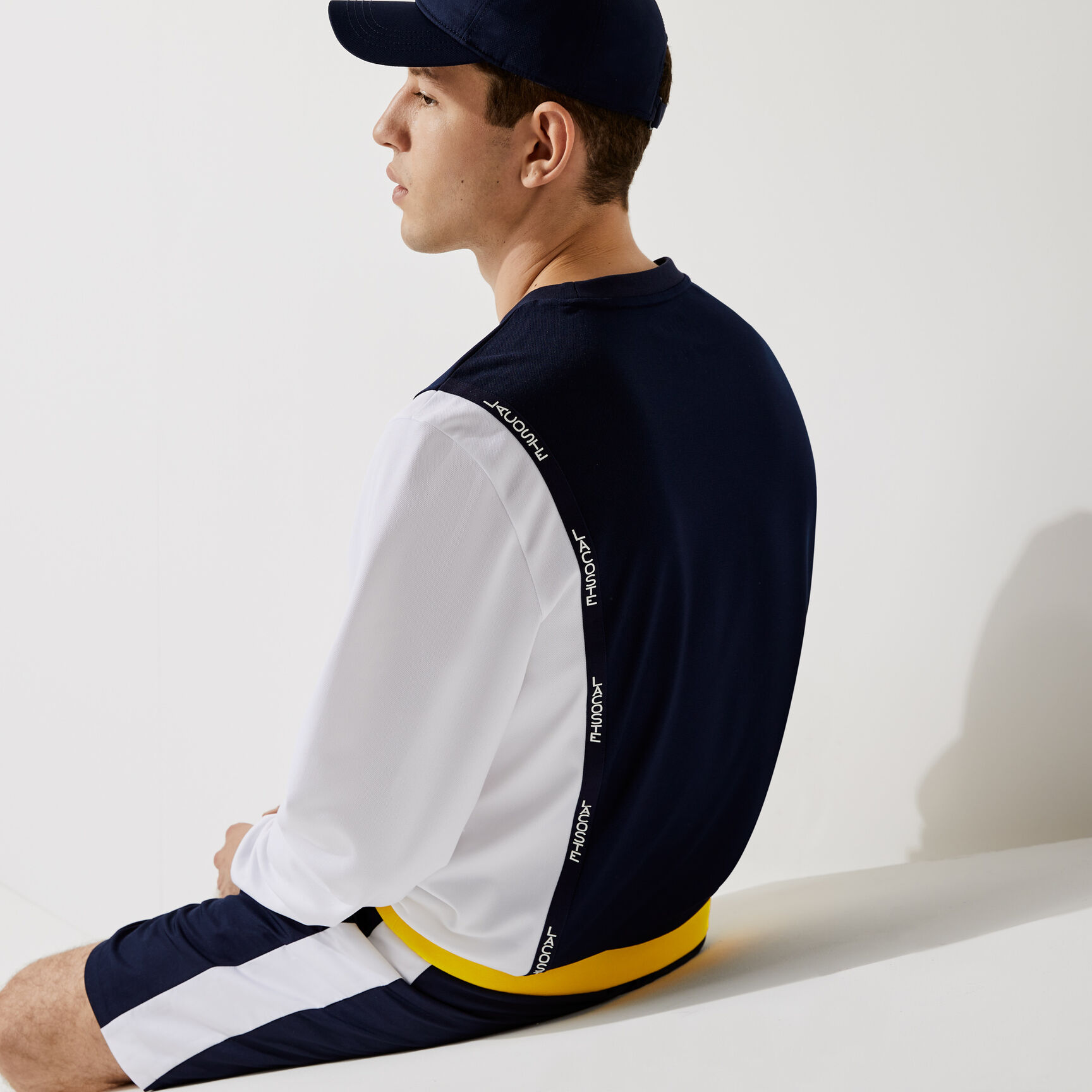 كنزة من مجموعة Lacoste SPORT للرجال من بيكيه