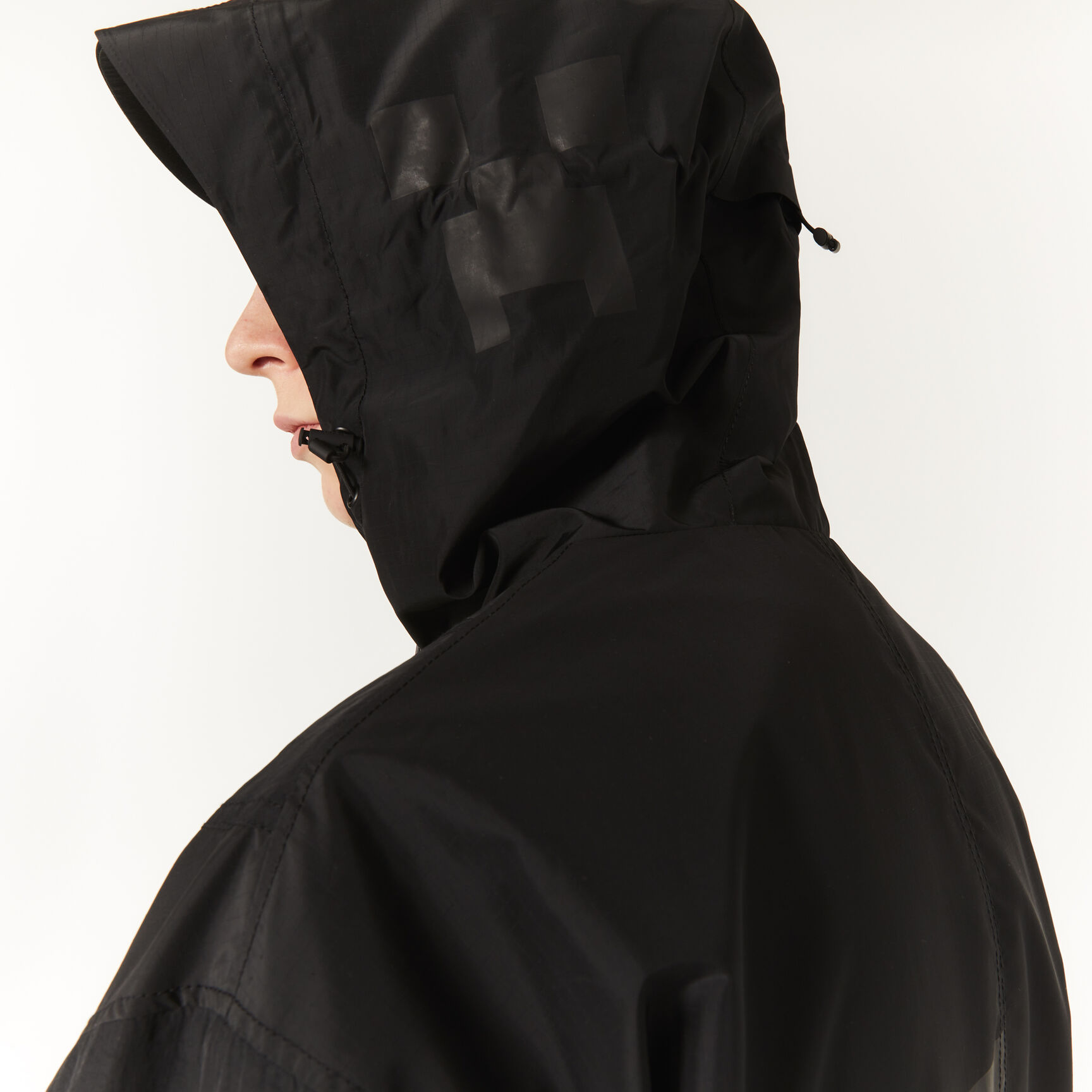 جاكيت بسحّاب للجنسين مجموعة Lacoste L!VE x Minecraft جاكيت بسحّاب للجنسين مجموعة Lacoste L!VE x Minecraft