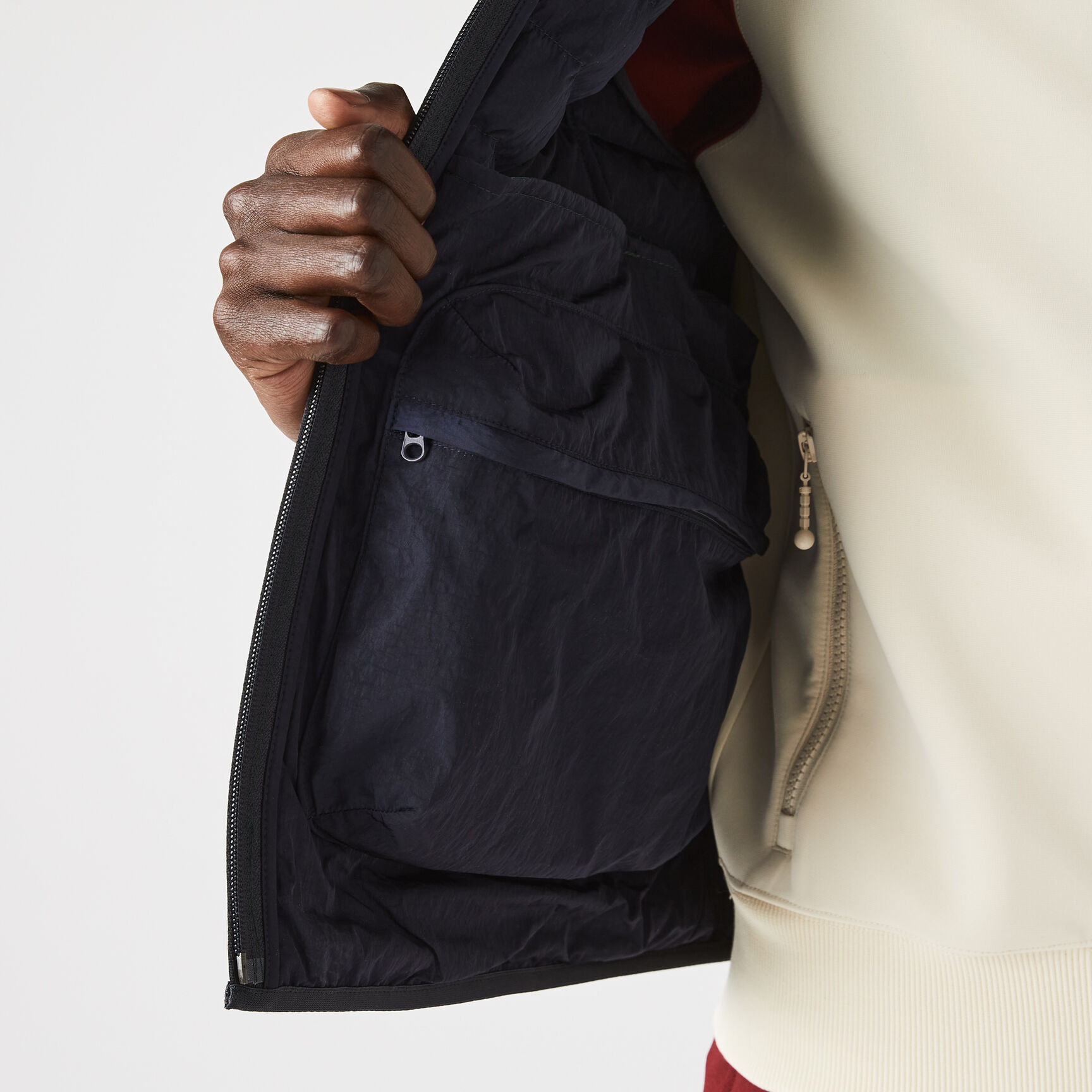 جاكيت منفوخ قابل للطي بقماش خفيف الوزن مقاوم للماء للرجال