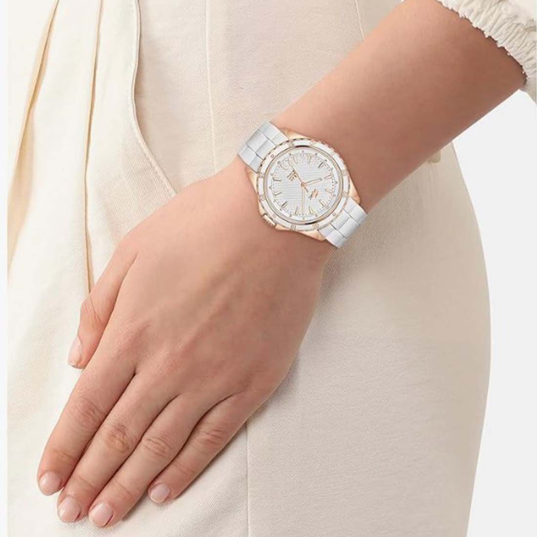 Women Silicone Strap Watch Women Silicone Strap Watch